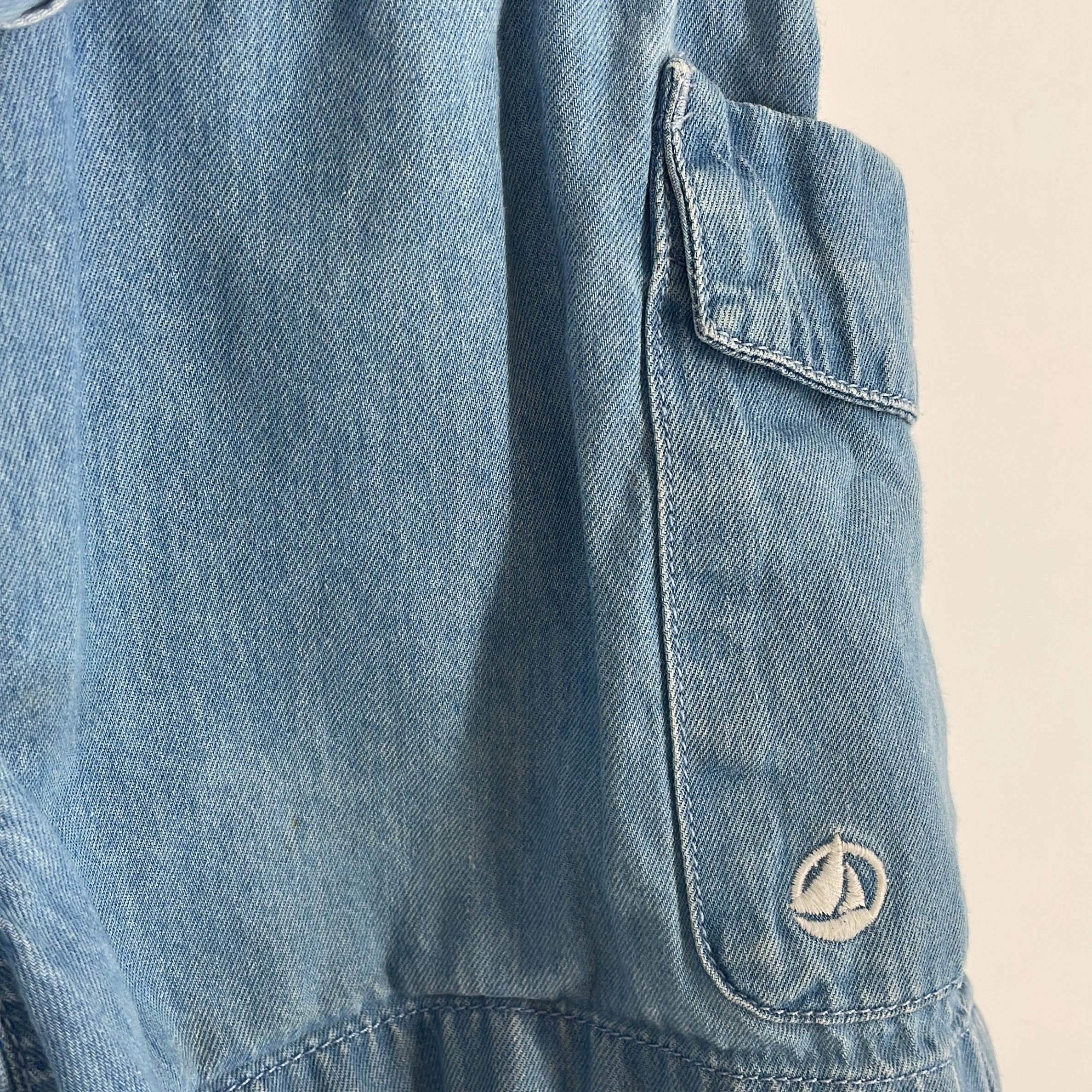1-Short Petit Bateau 5 ans