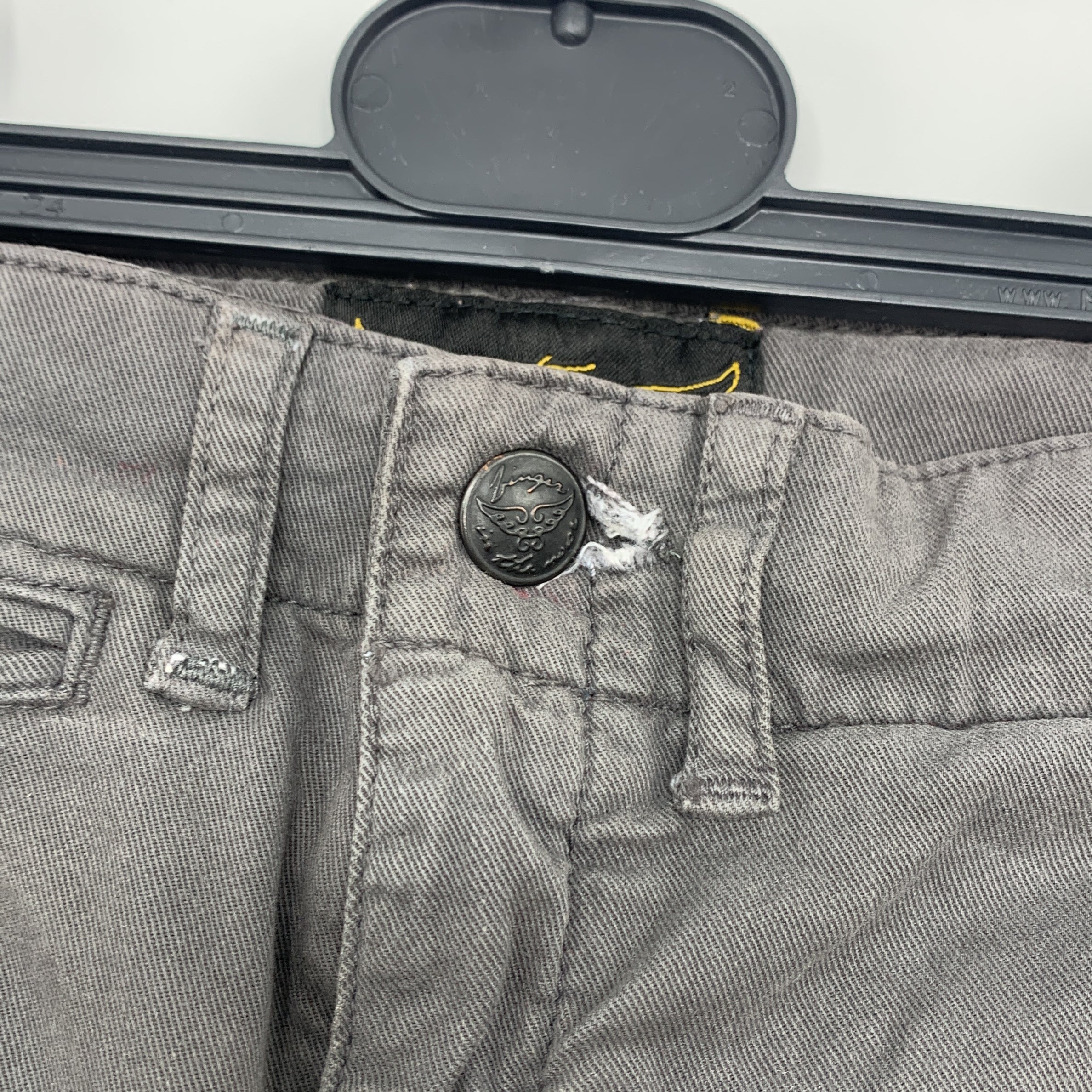 2-Pantalon Finger in the Nose, modèle inconnu 👖