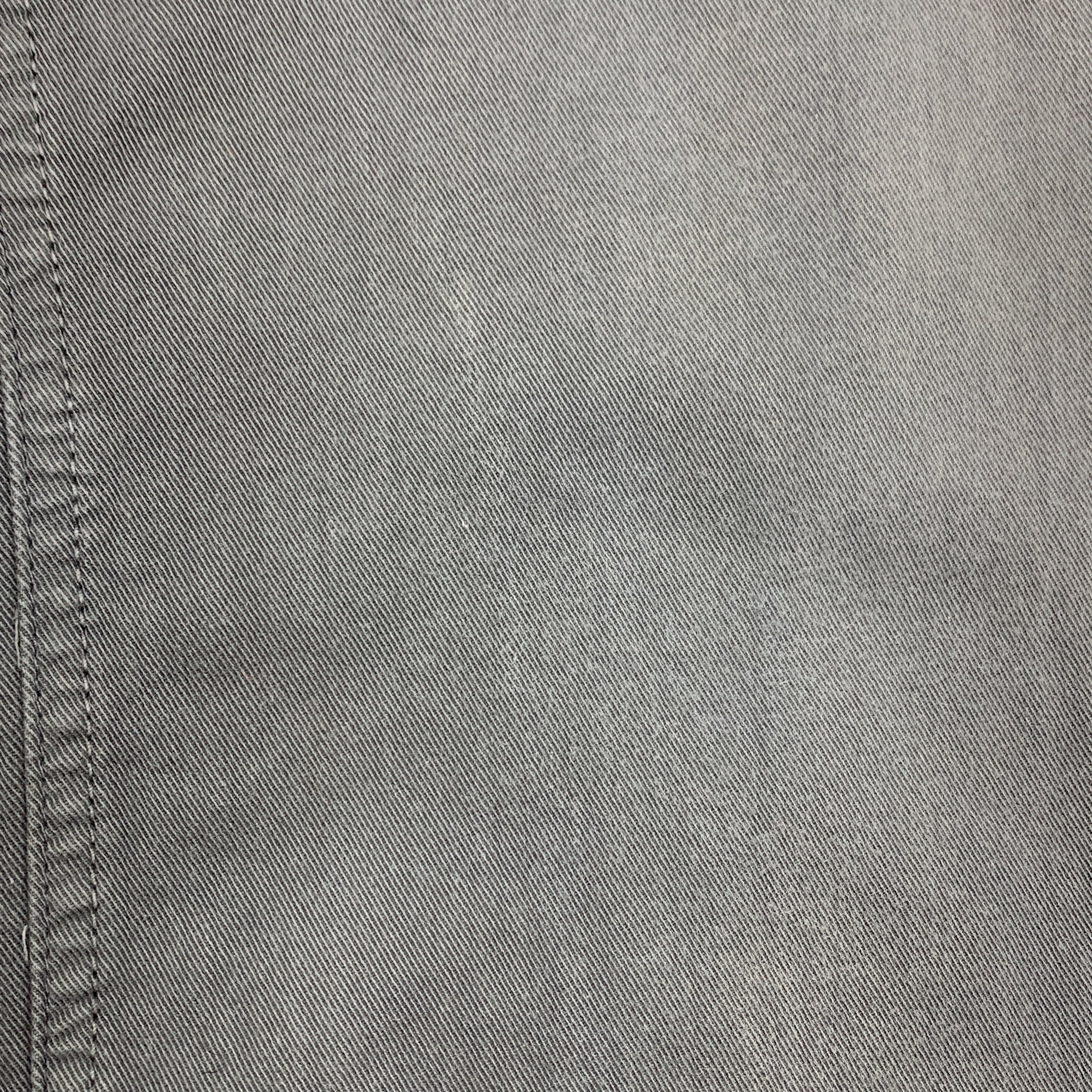 3-Pantalon Finger in the Nose, modèle inconnu 👖