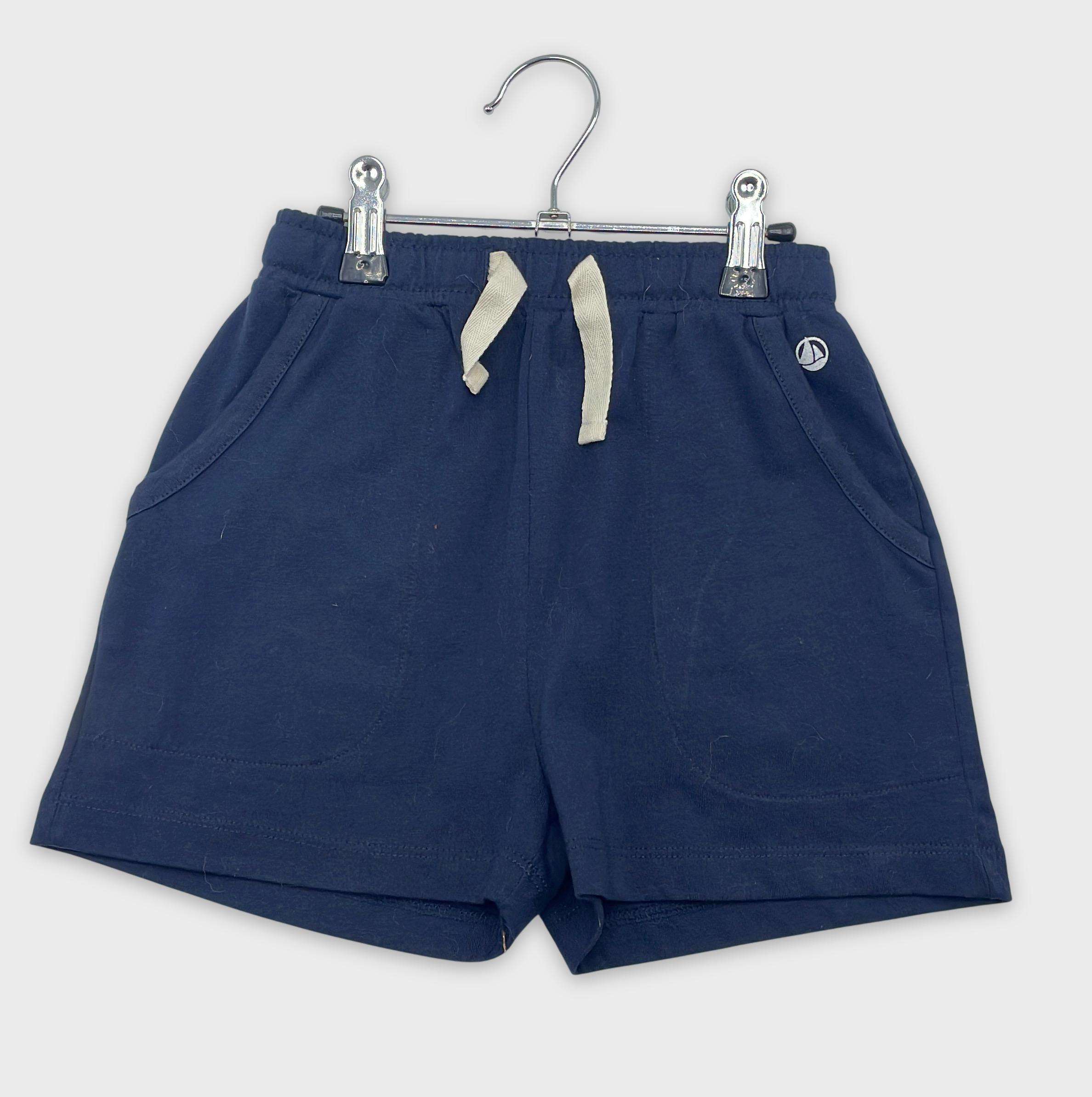 0-Short Petit Bateau 6 ans