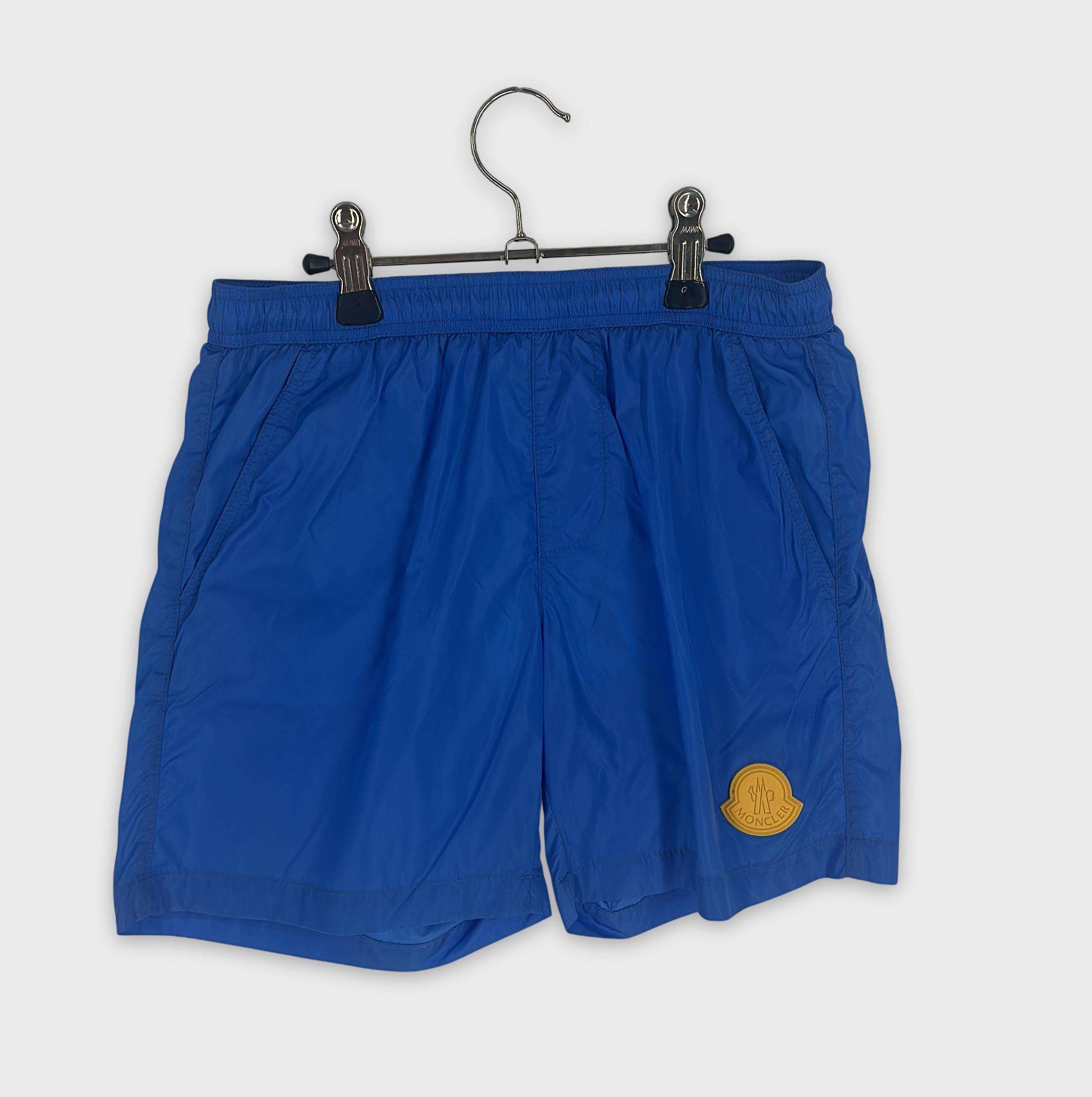 0-Short Moncler 8 ans