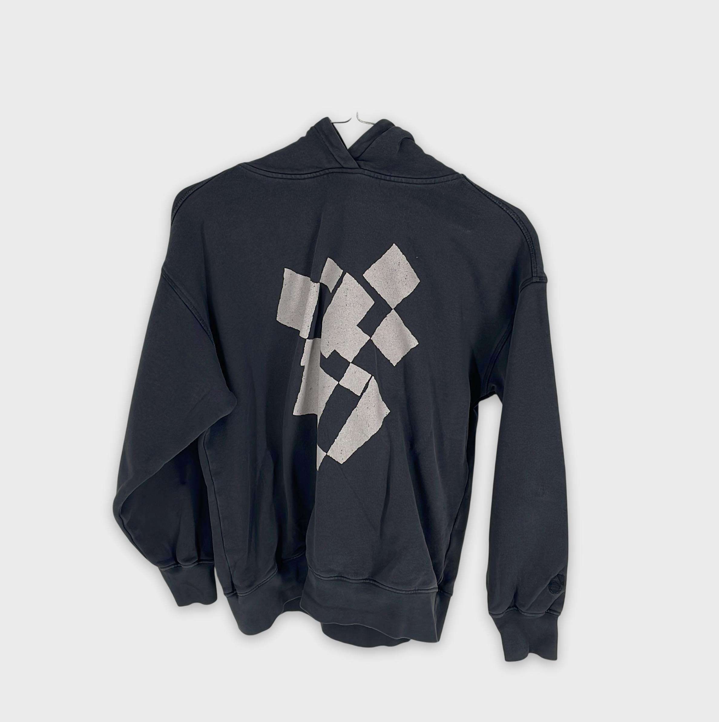 0-Sweat Main Story 8 ans