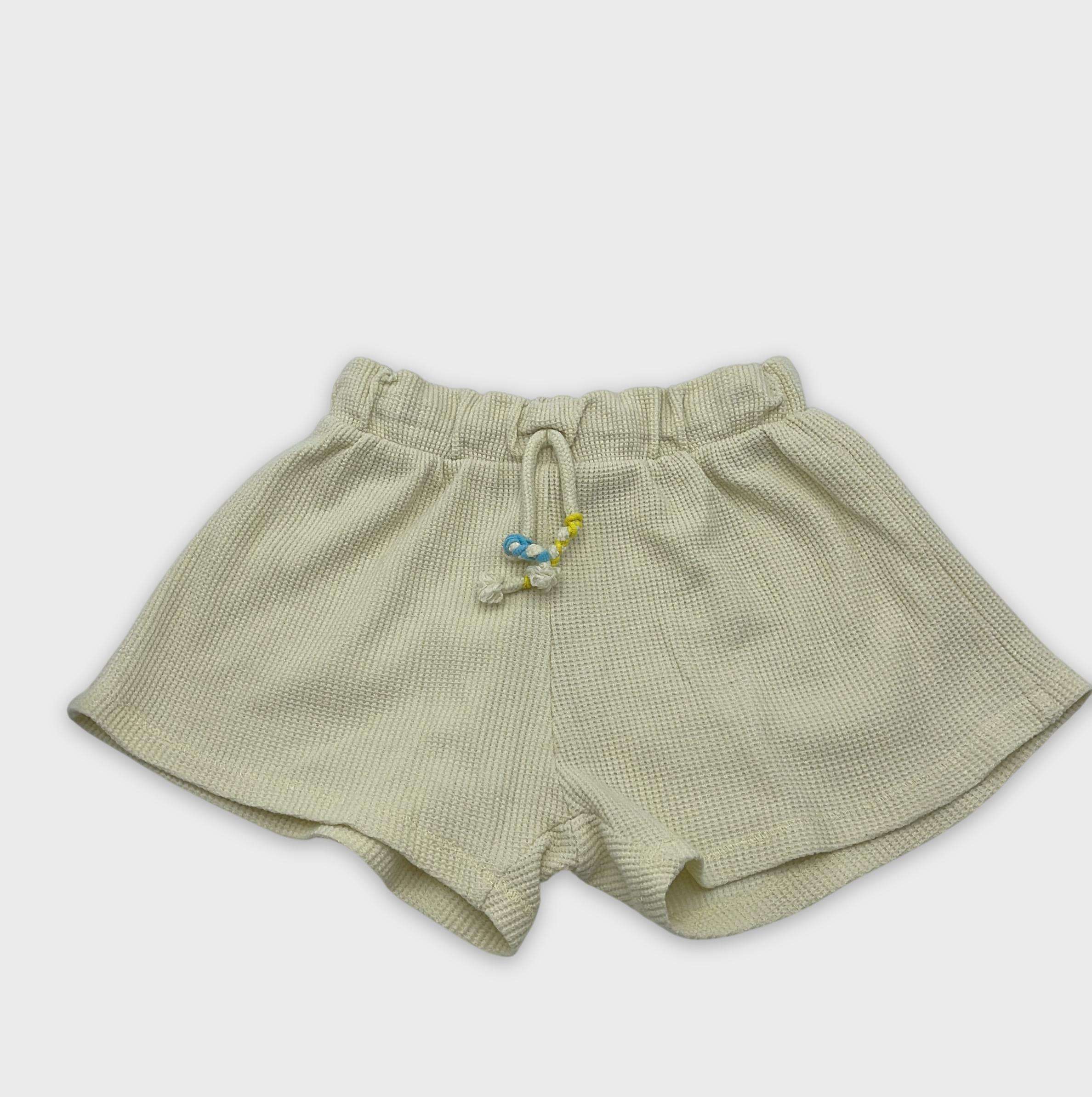 0-Short Zara Kids 6 ans