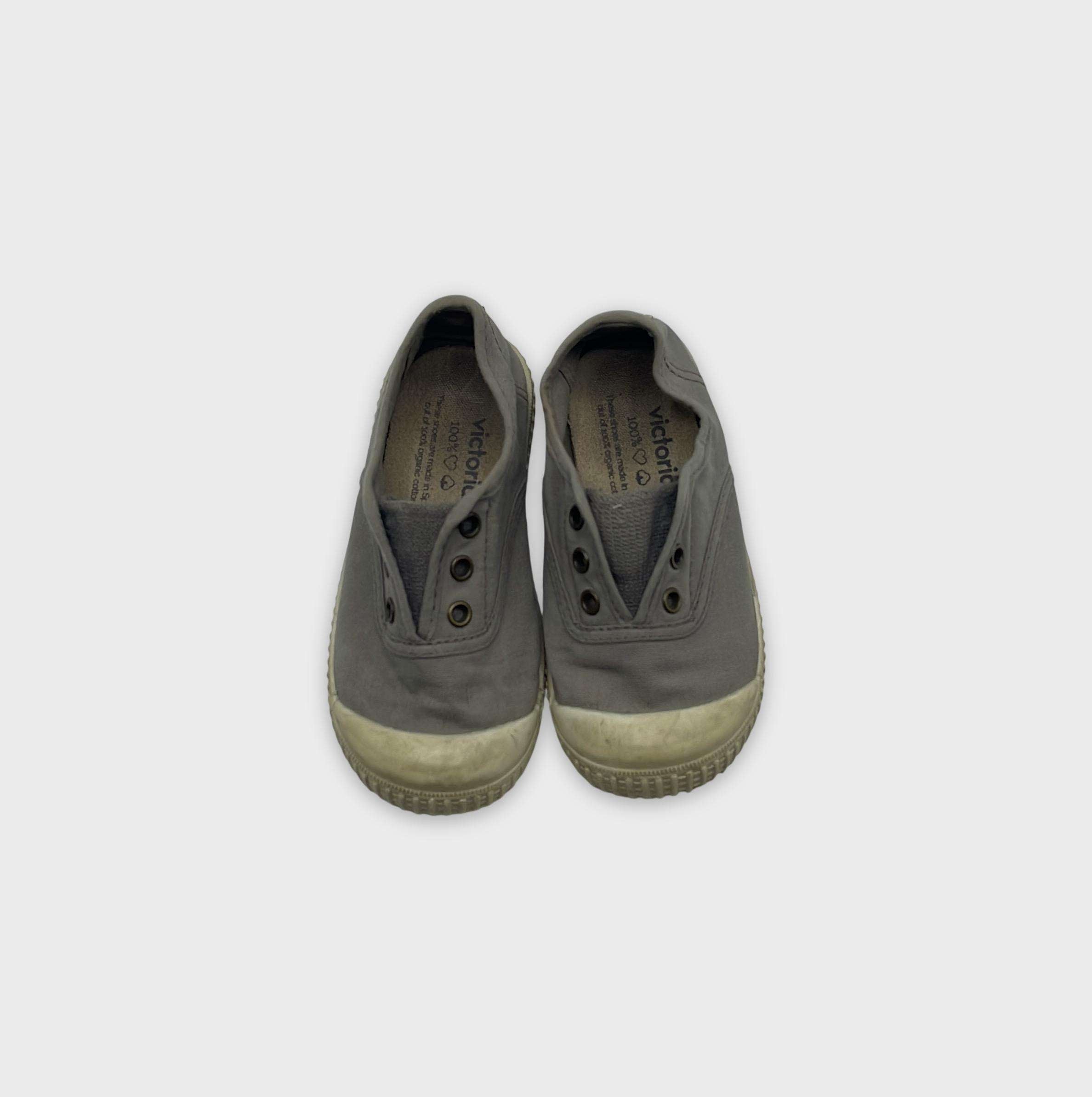 0-Chaussures Victoria Taille 24