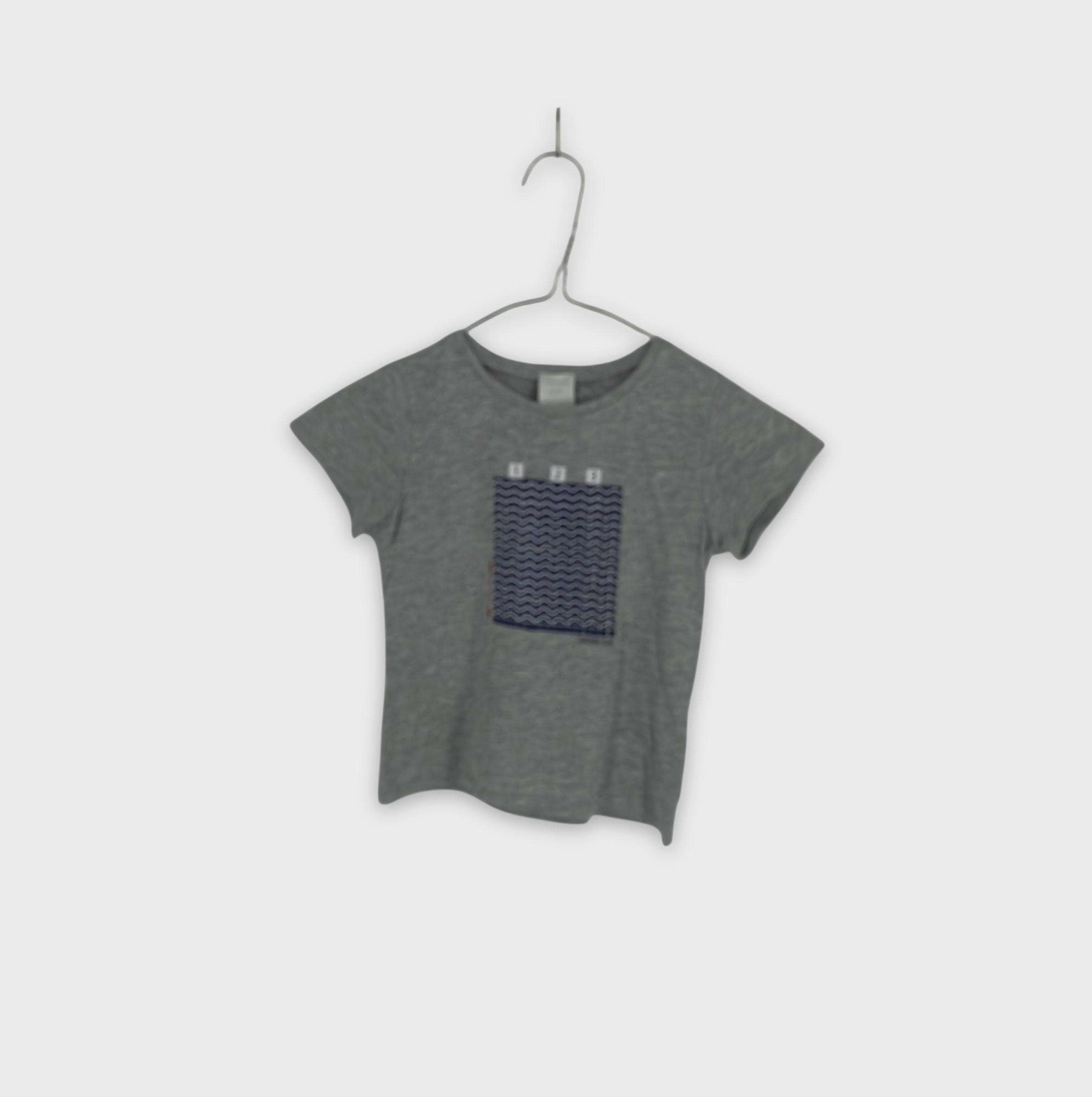 0-T-shirt manches courtes Marque Inconnue 10 ans