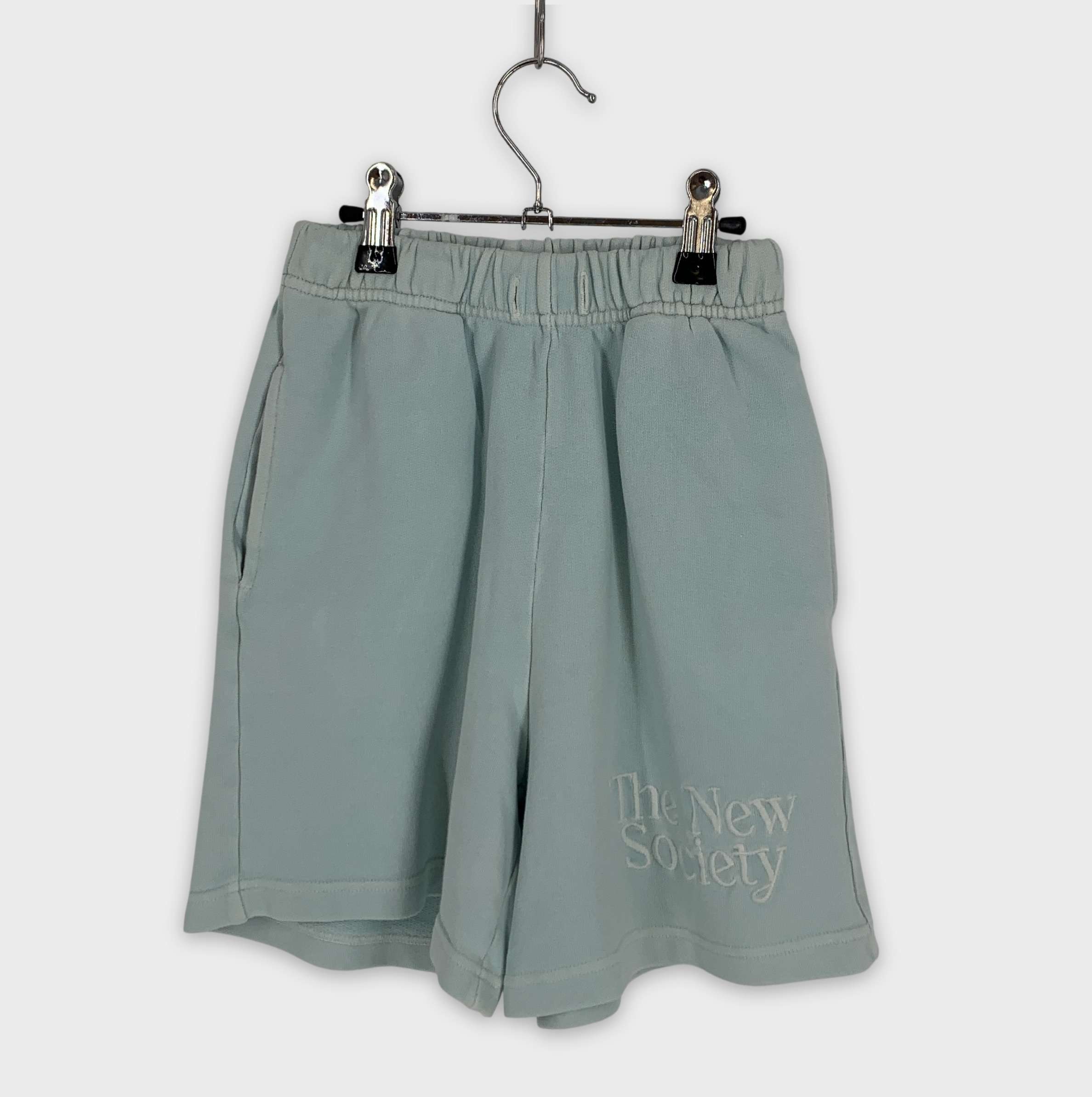 0-Short The New Society 6 ans