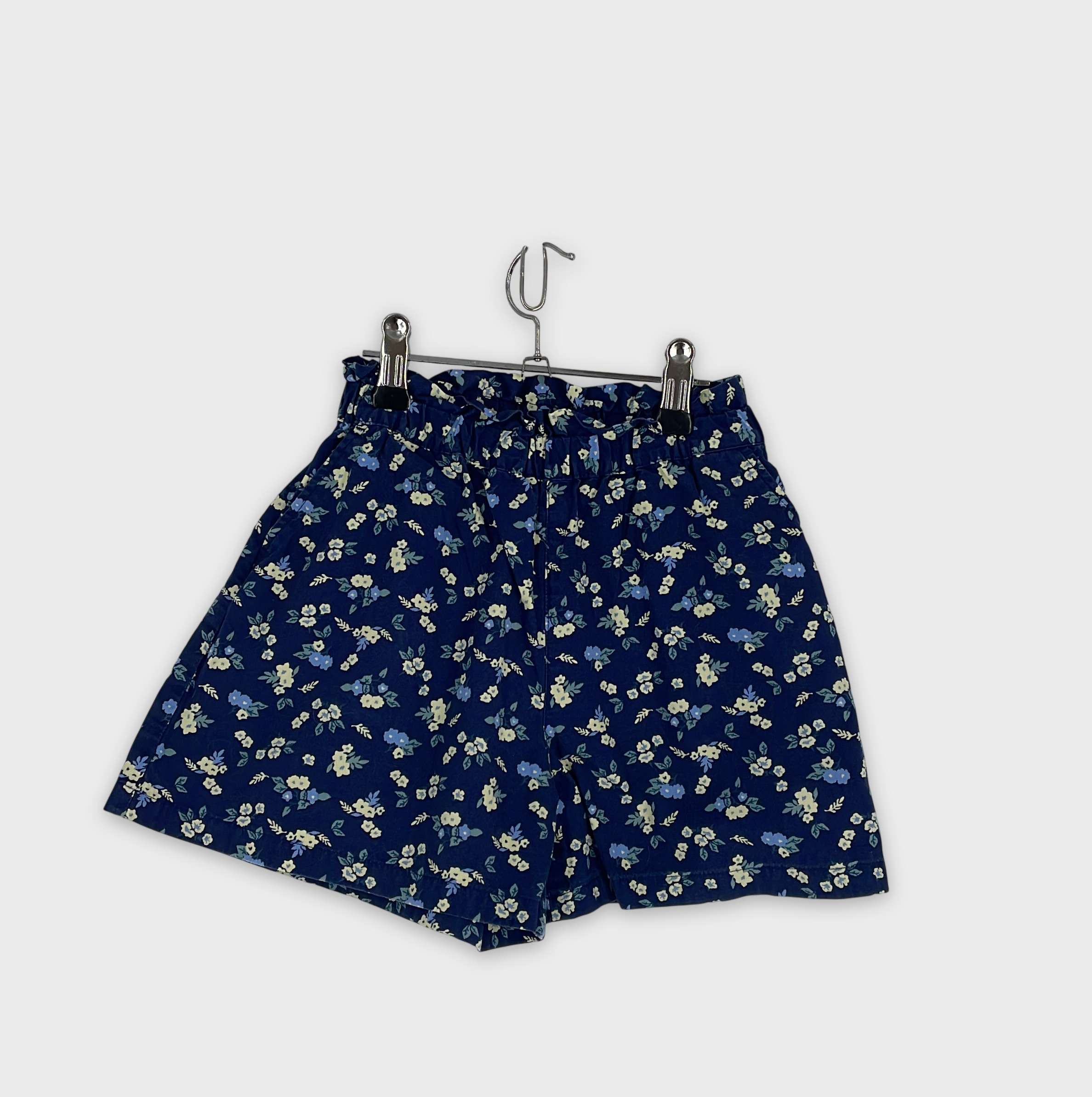 0-Short Uniqlo 3-4 Ans