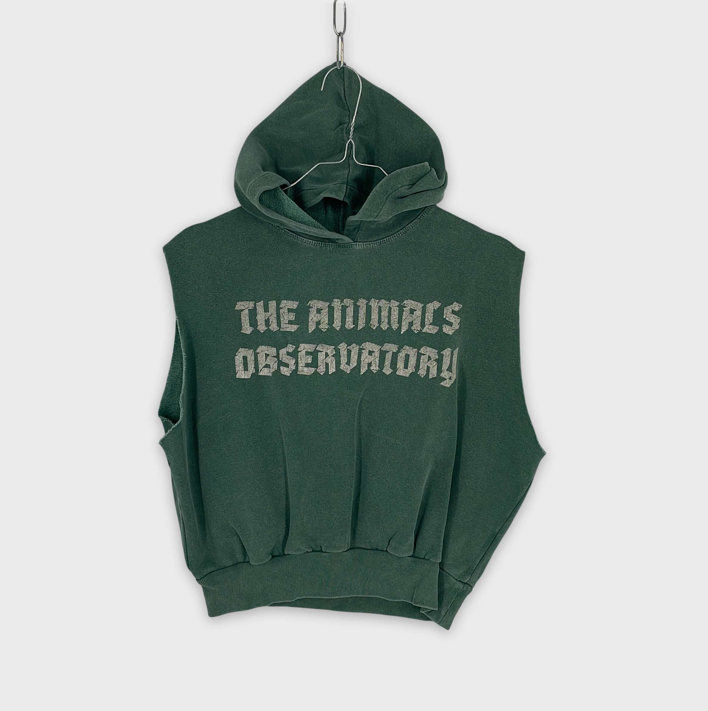 0-Sweat The Animals Observatory 8 ans