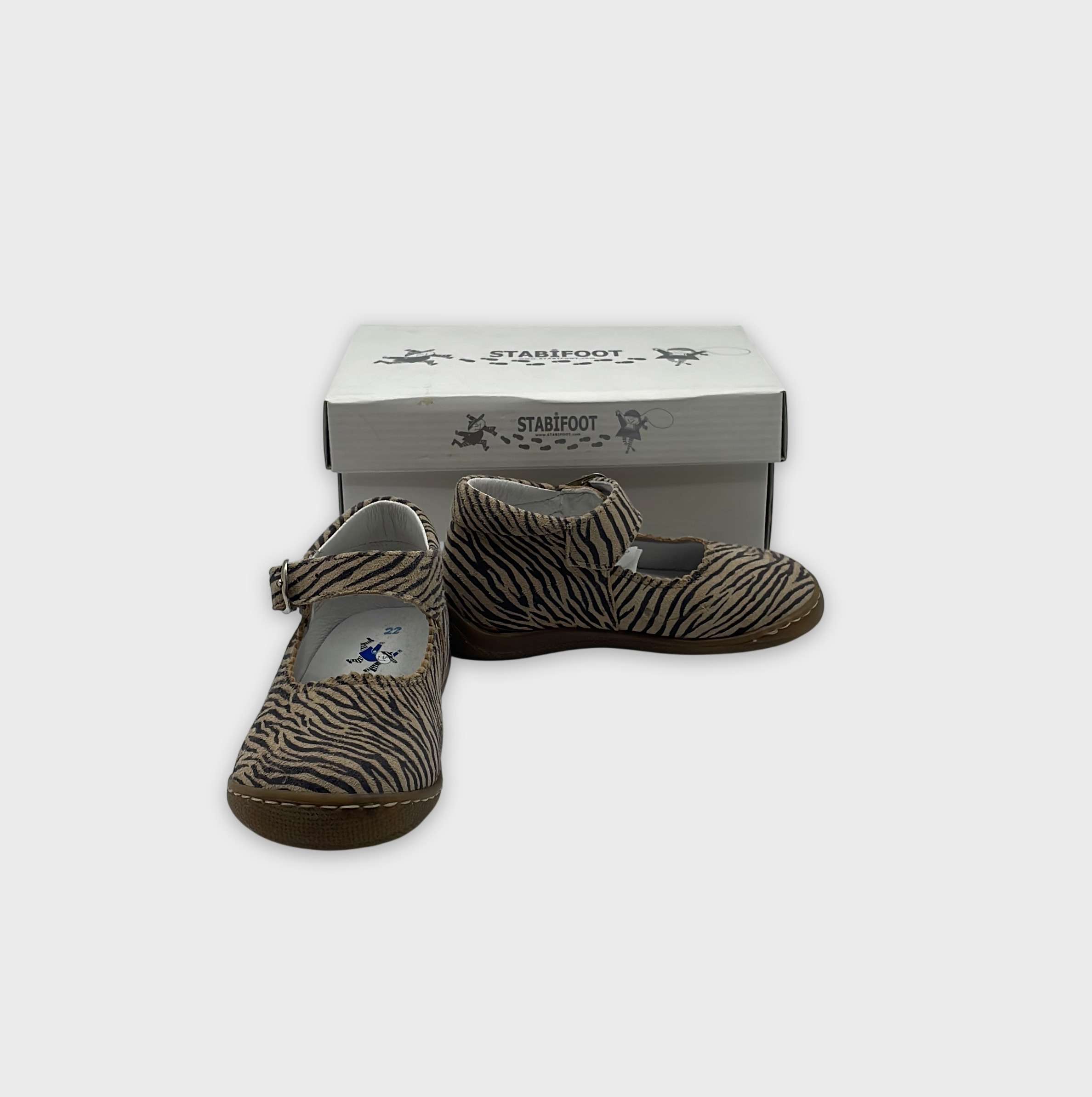 0-Chaussures Marque Inconnue Taille 22