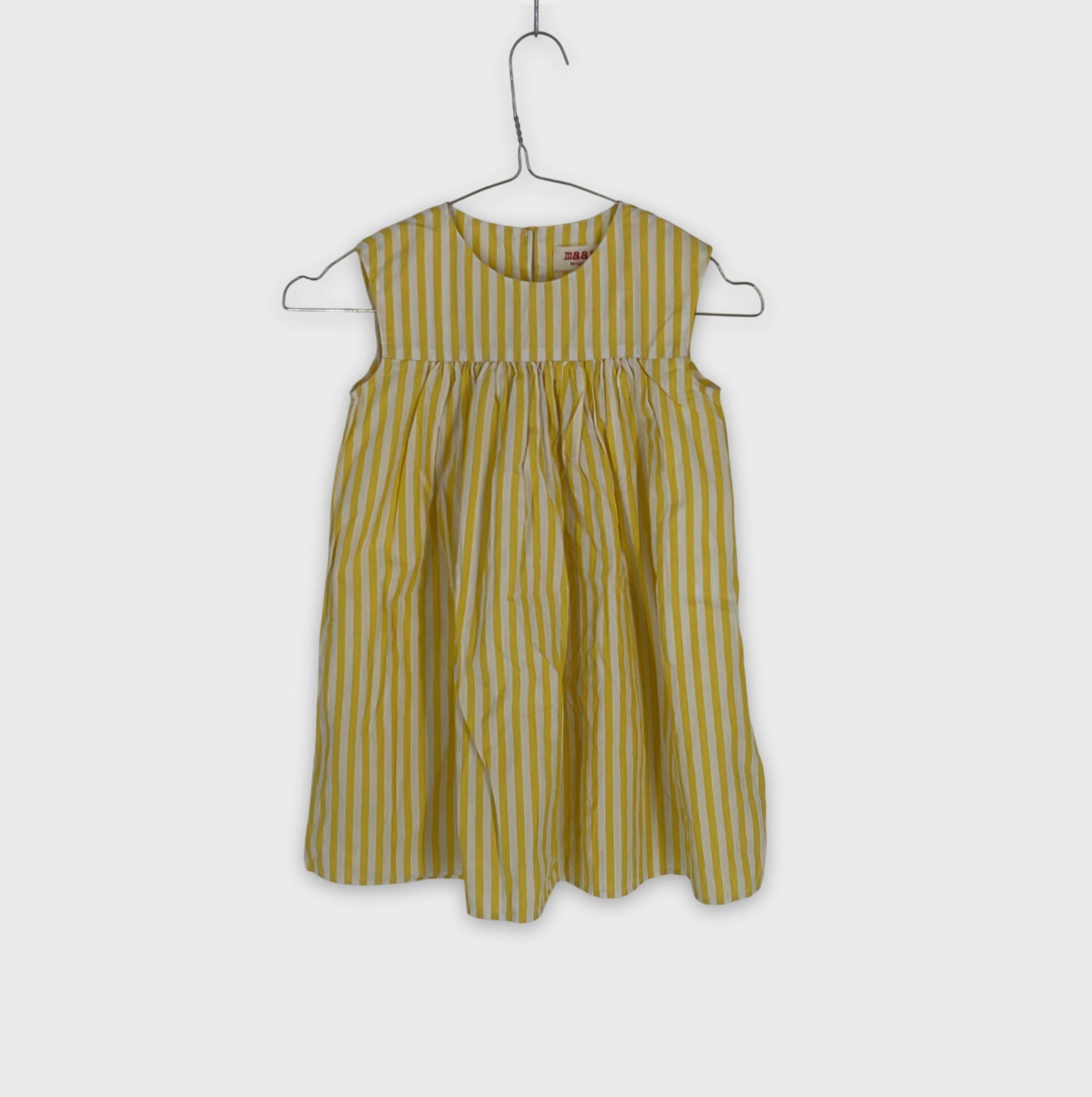 0-Robe Maan 6 ans