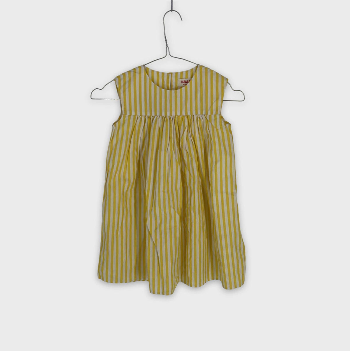 0-Robe Maan 6 ans
