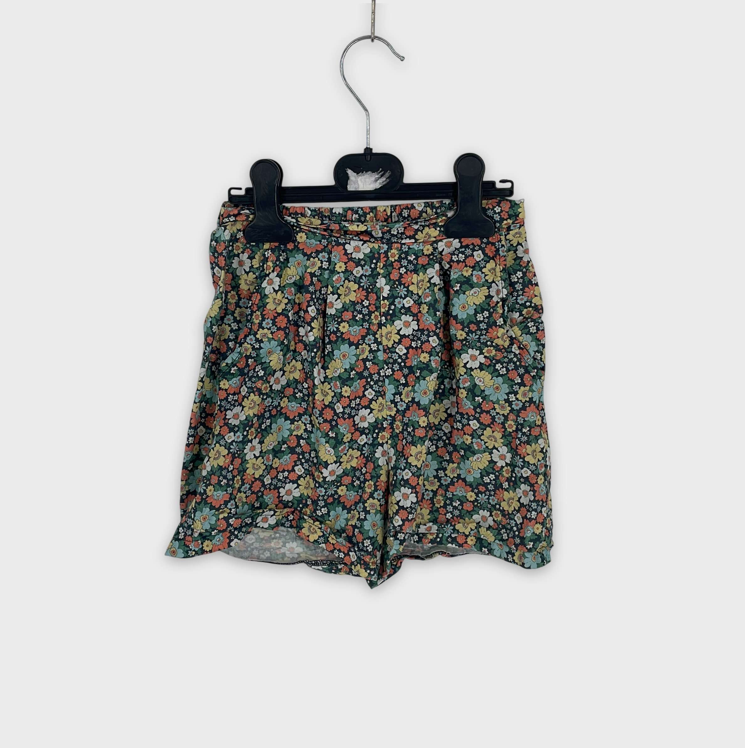 0-Short Marque Inconnue 6 ans