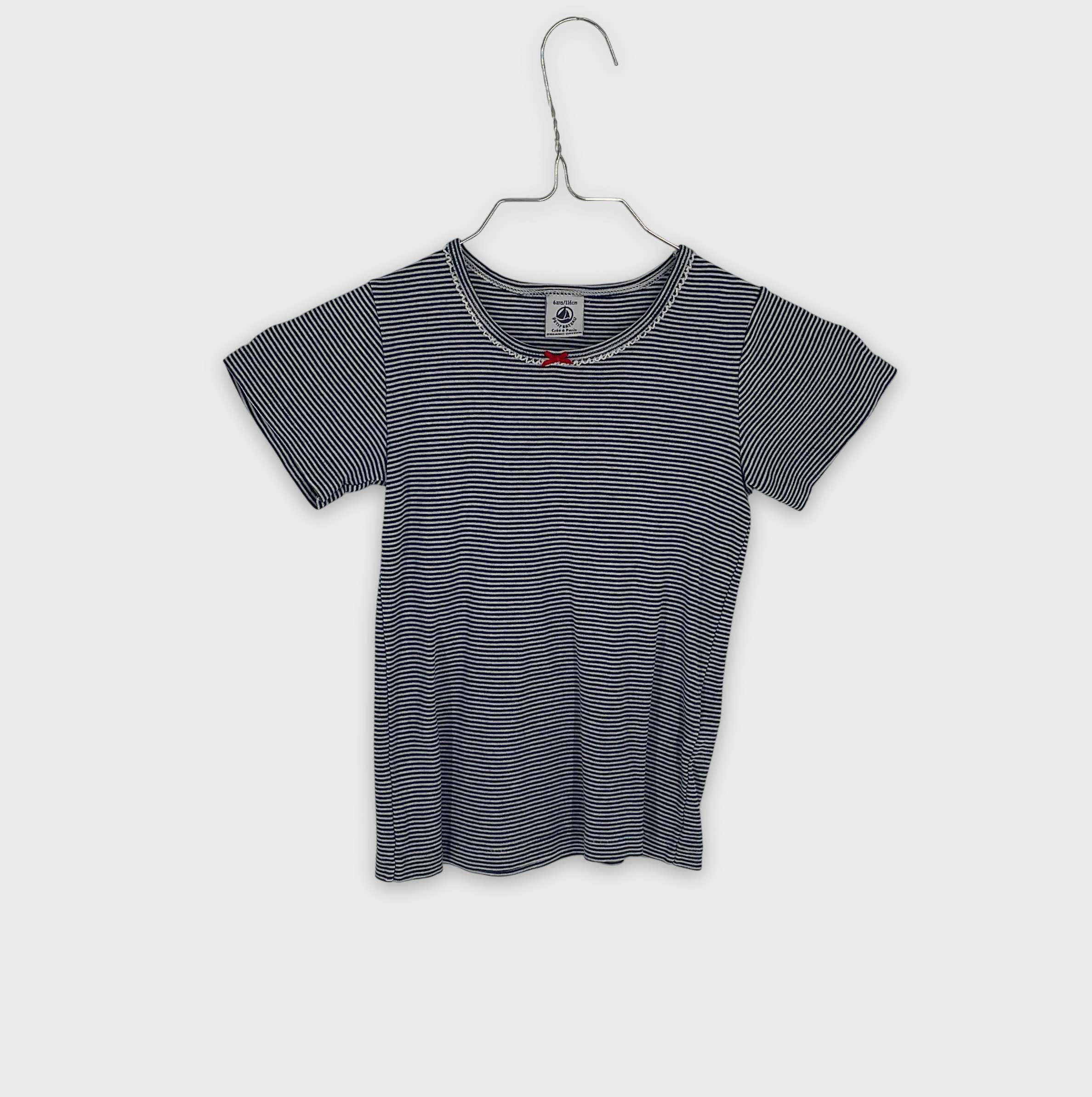 0-T-shirt manches courtes Petit Bateau 6 ans