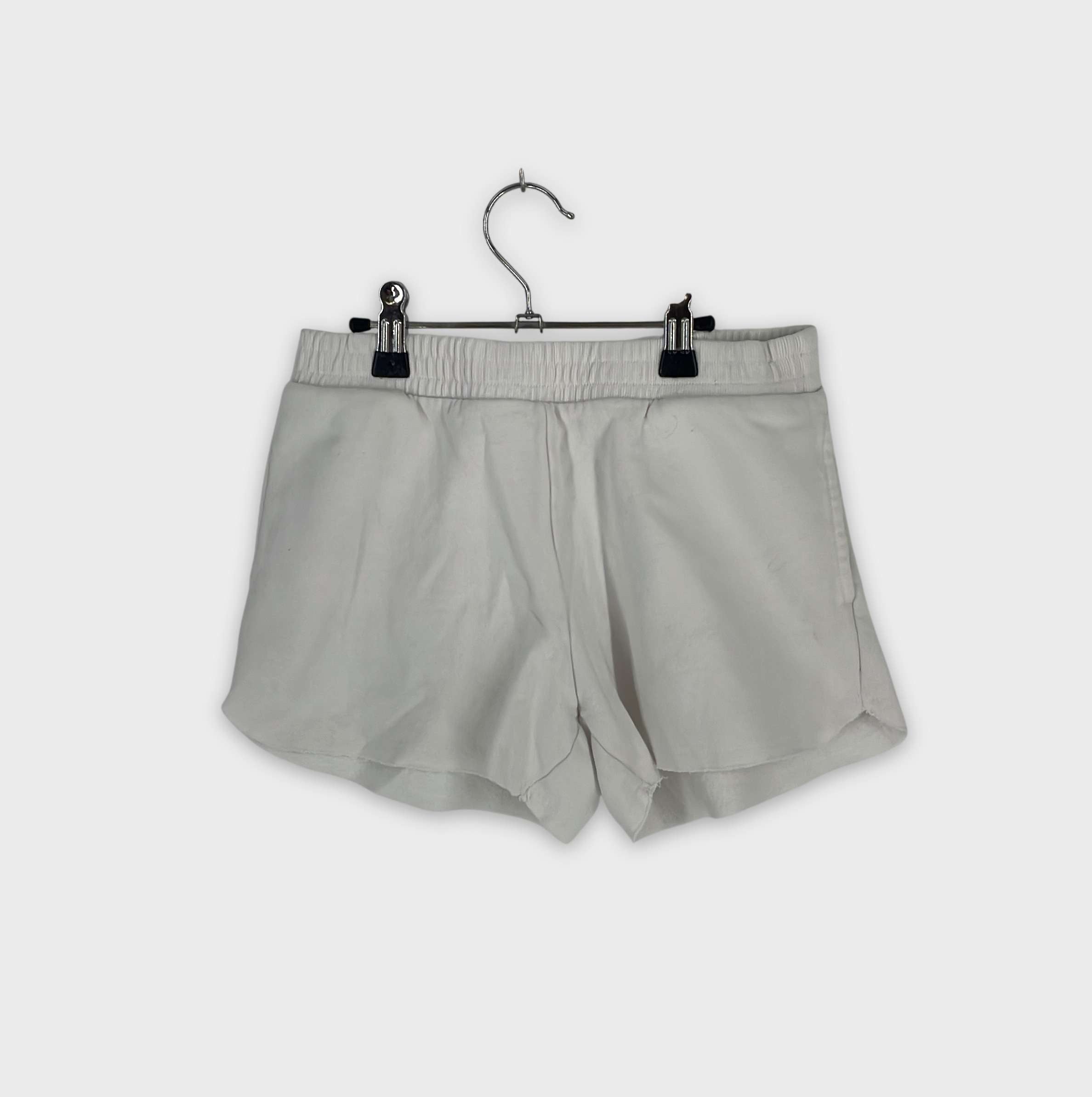 0-Short Marque Inconnue 10-12 Ans