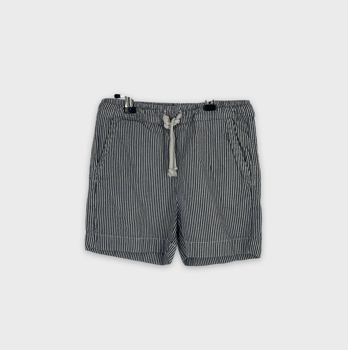 0-Short Maan 6 ans