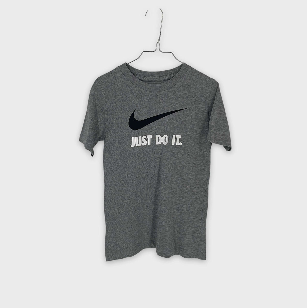 0-T-shirt manches courtes Nike 8 ans