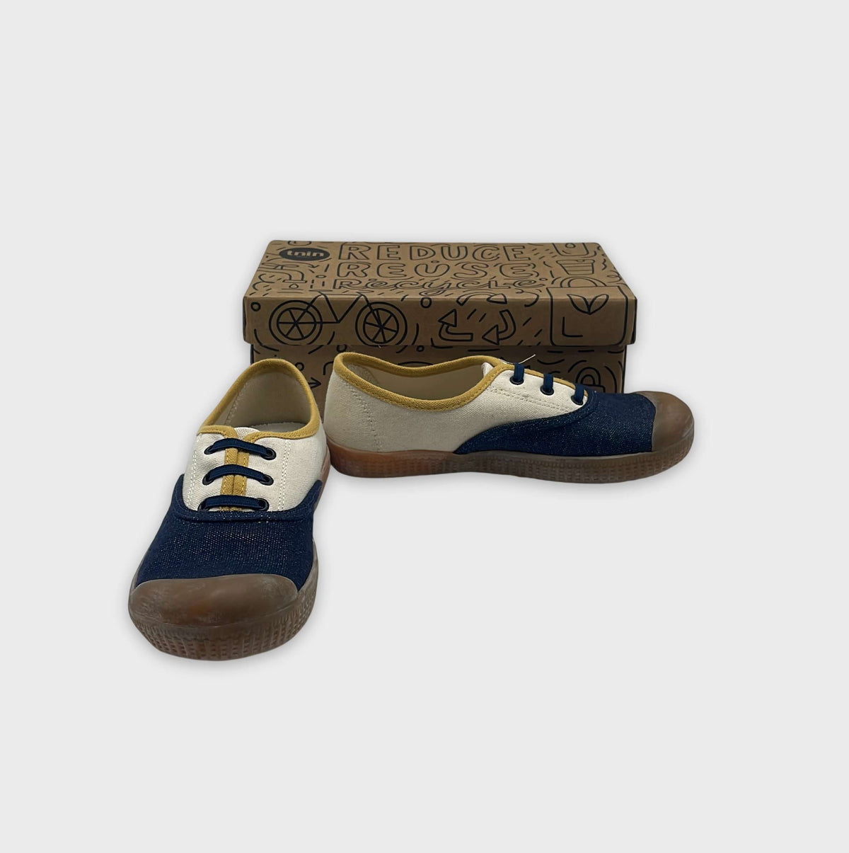 0-Chaussures Marque Inconnue Taille 33