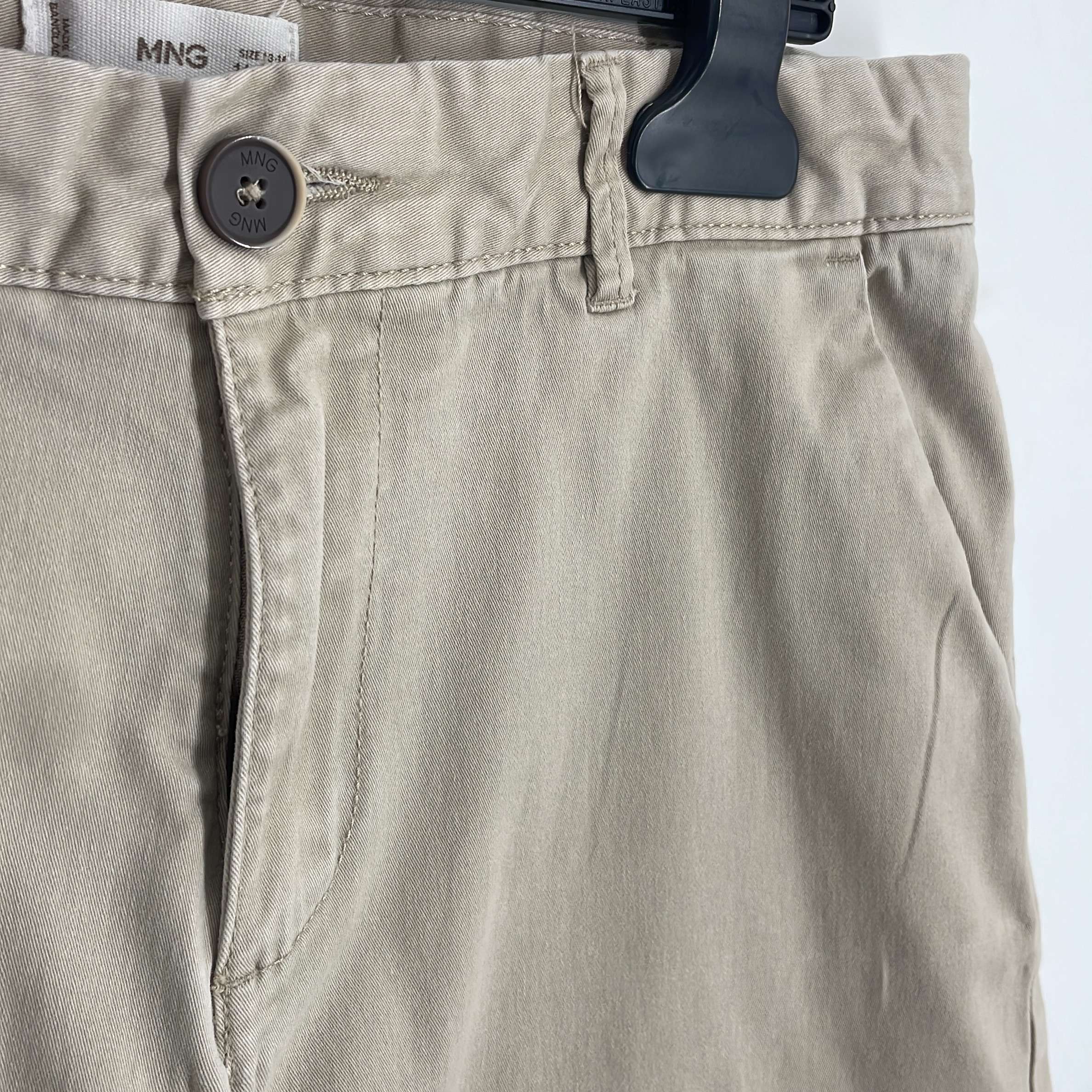 1-Short Mango 13-14 Ans