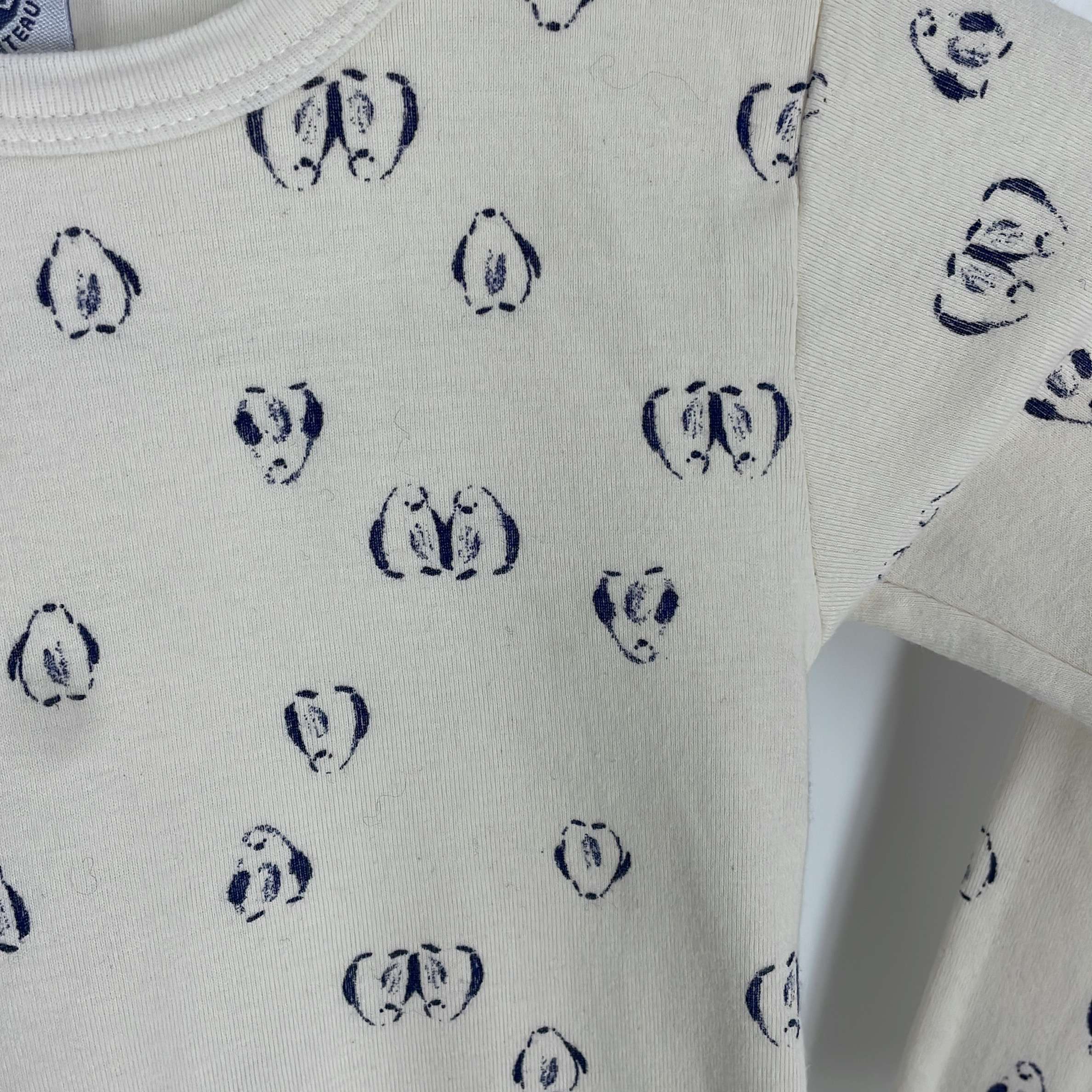 2-T-shirt manches longues Petit Bateau 4 ans