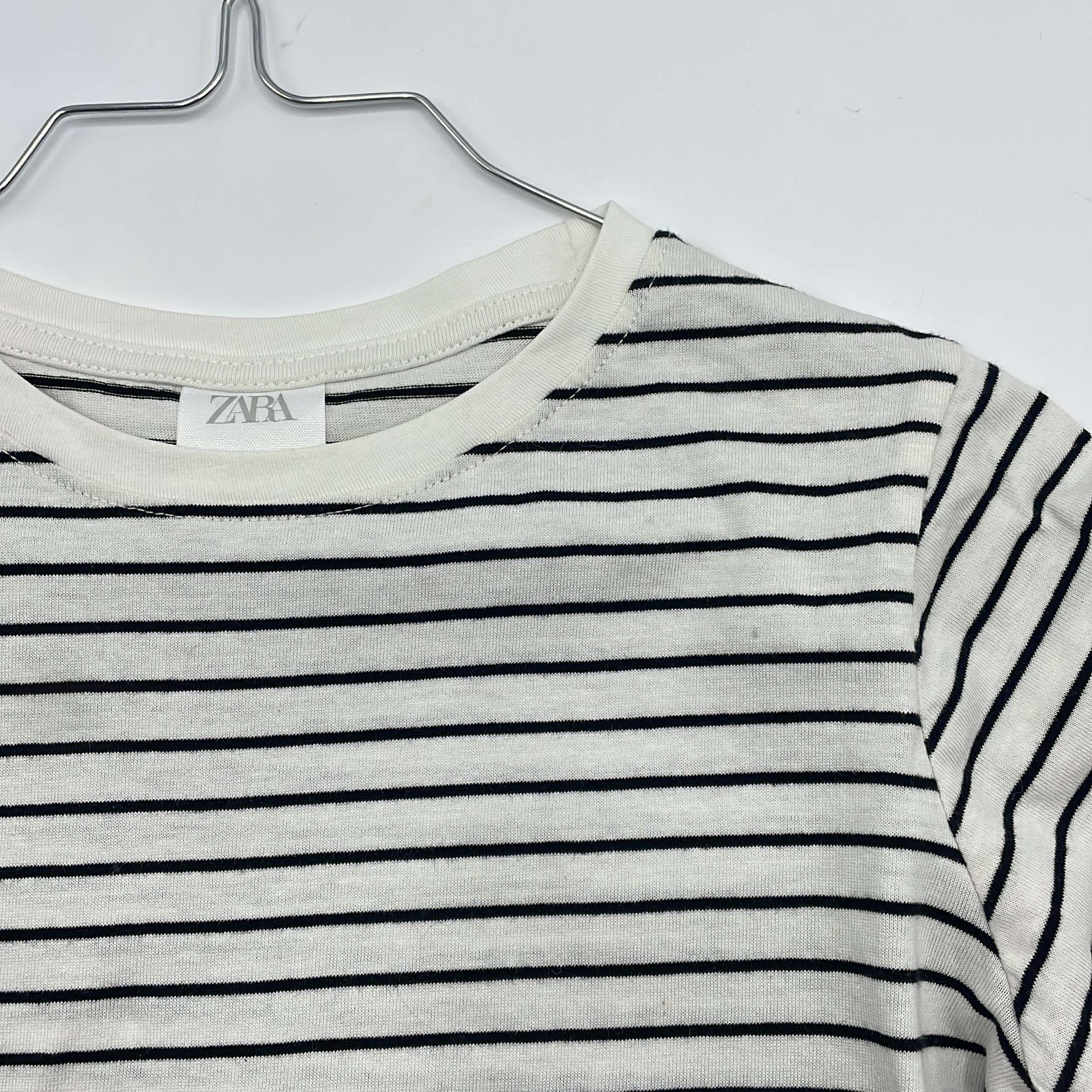 1-T-shirt manches longues Zara Kids 6-7 Ans