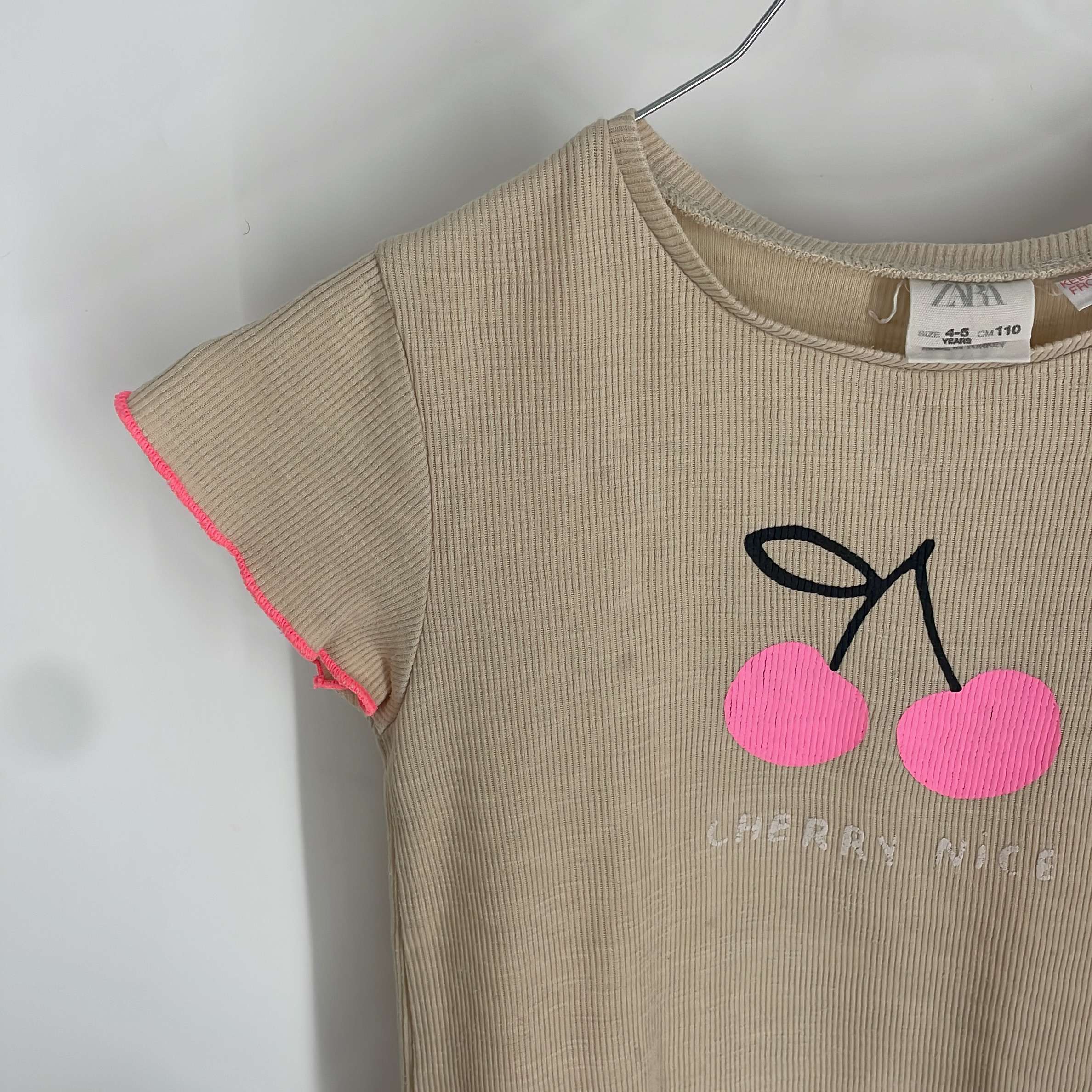 2-T-shirt manches courtes Zara Kids 4-5 Ans