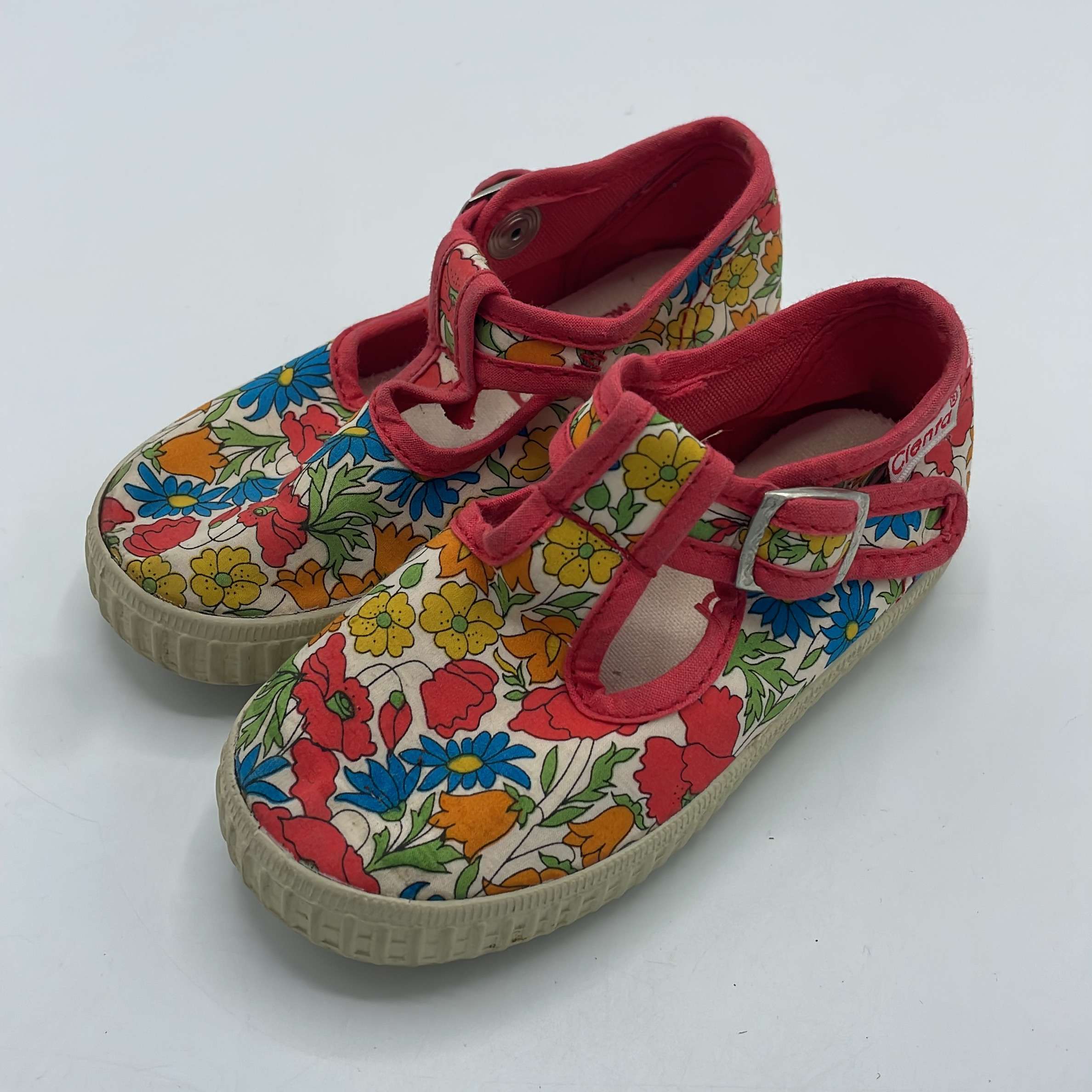 1-Chaussures Cienta Taille 22