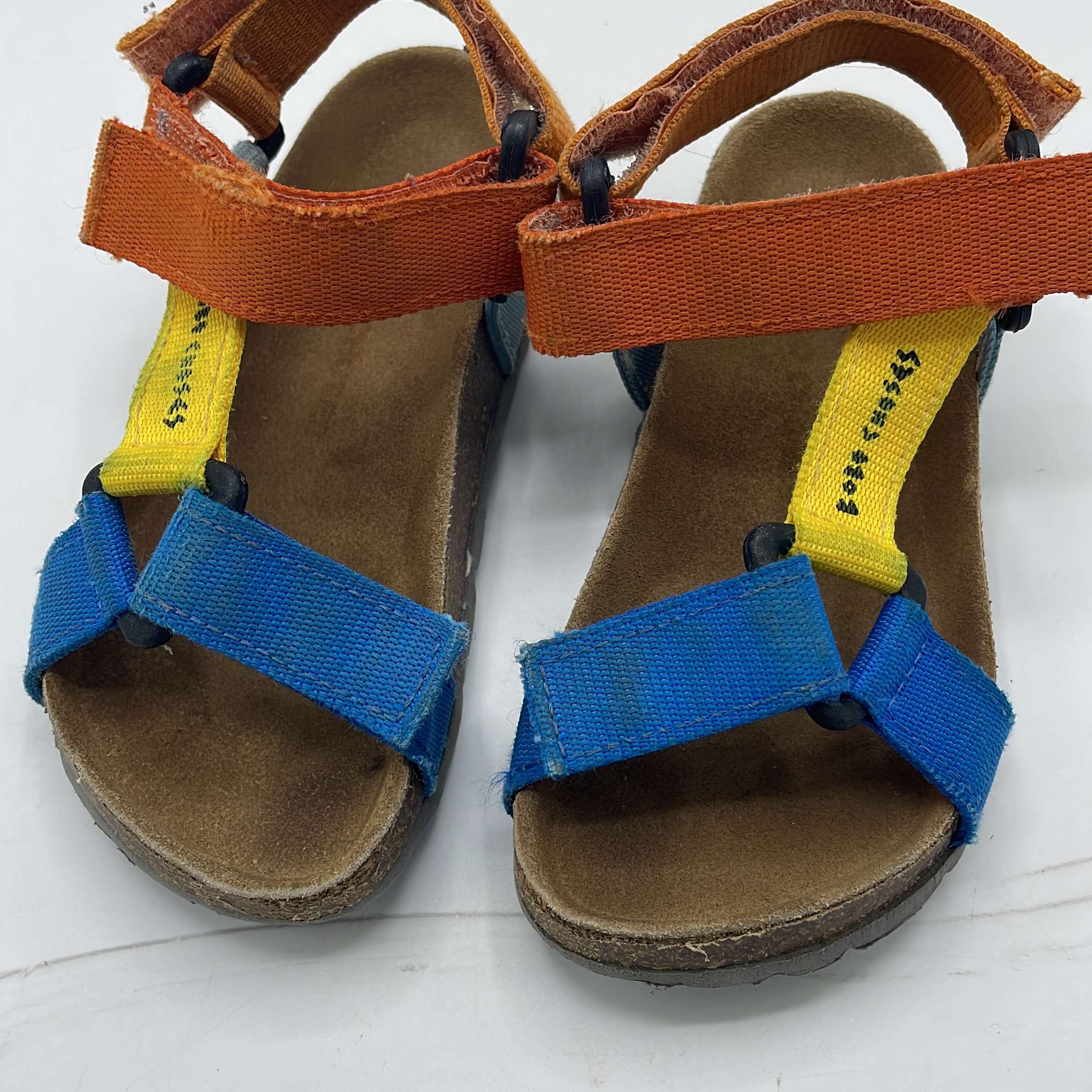 2-Chaussures Bobo Choses Taille 28