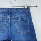 2-Short Next 8 ans