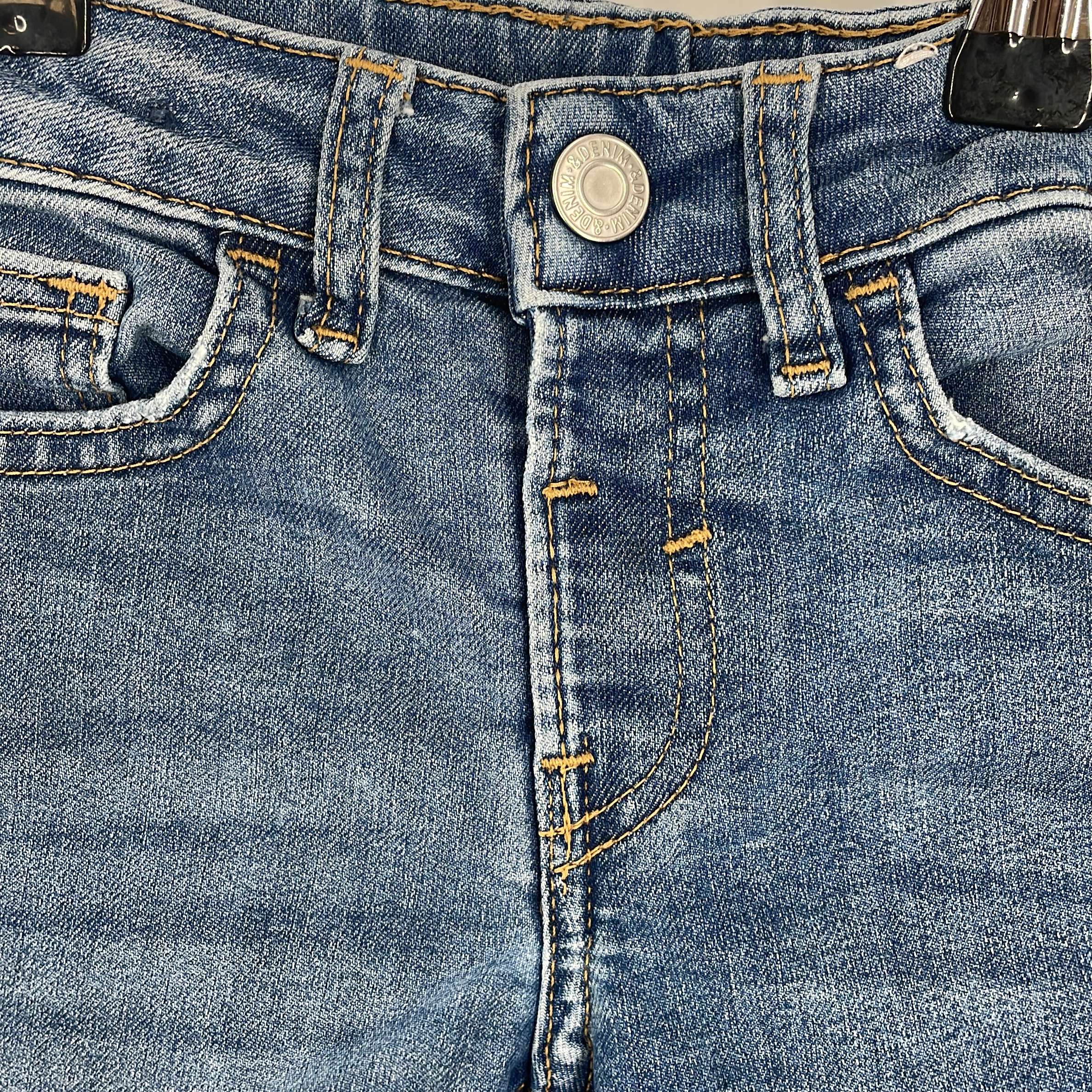 1-Jeans H&M 4 ans