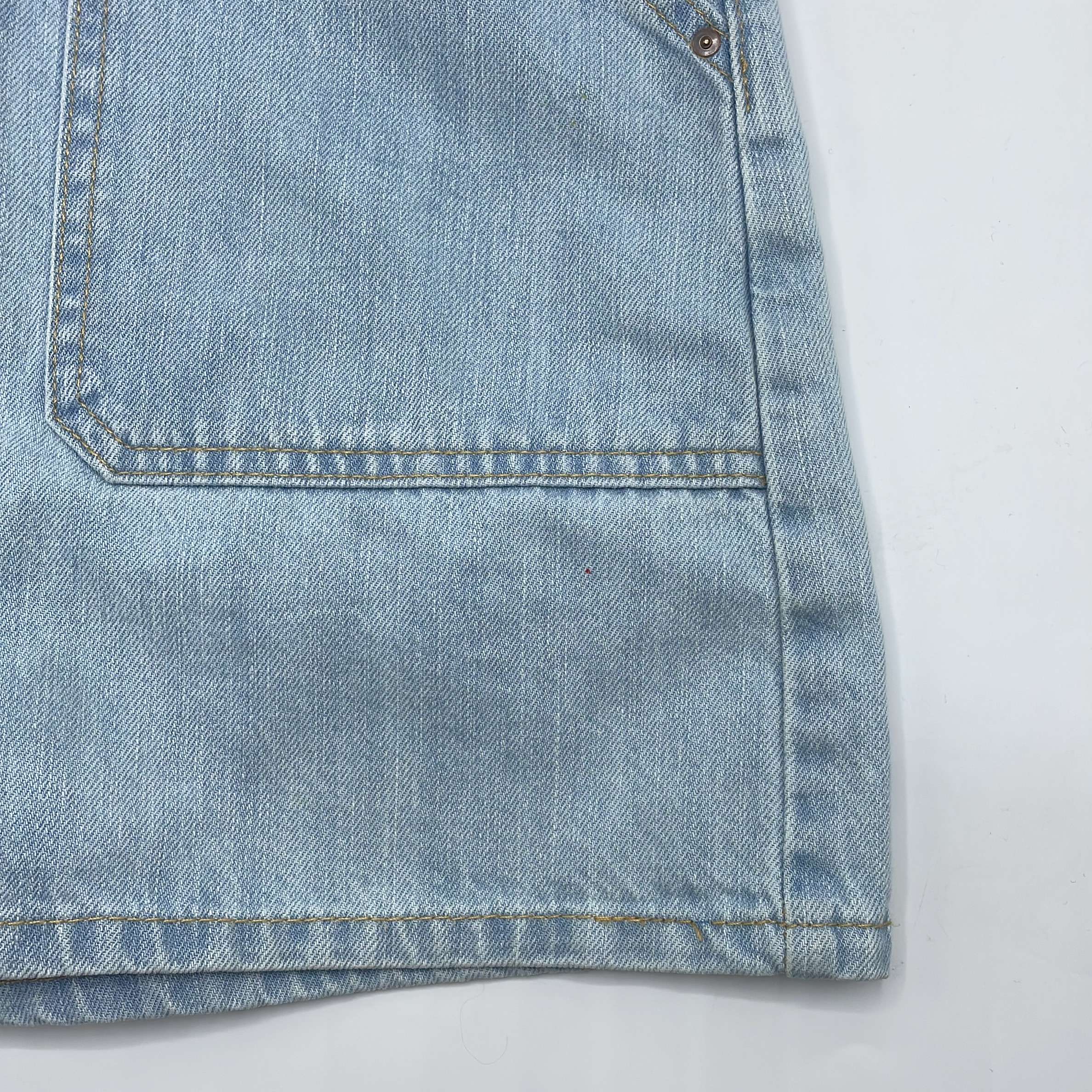 2-Short American Outfitters 14 ans
