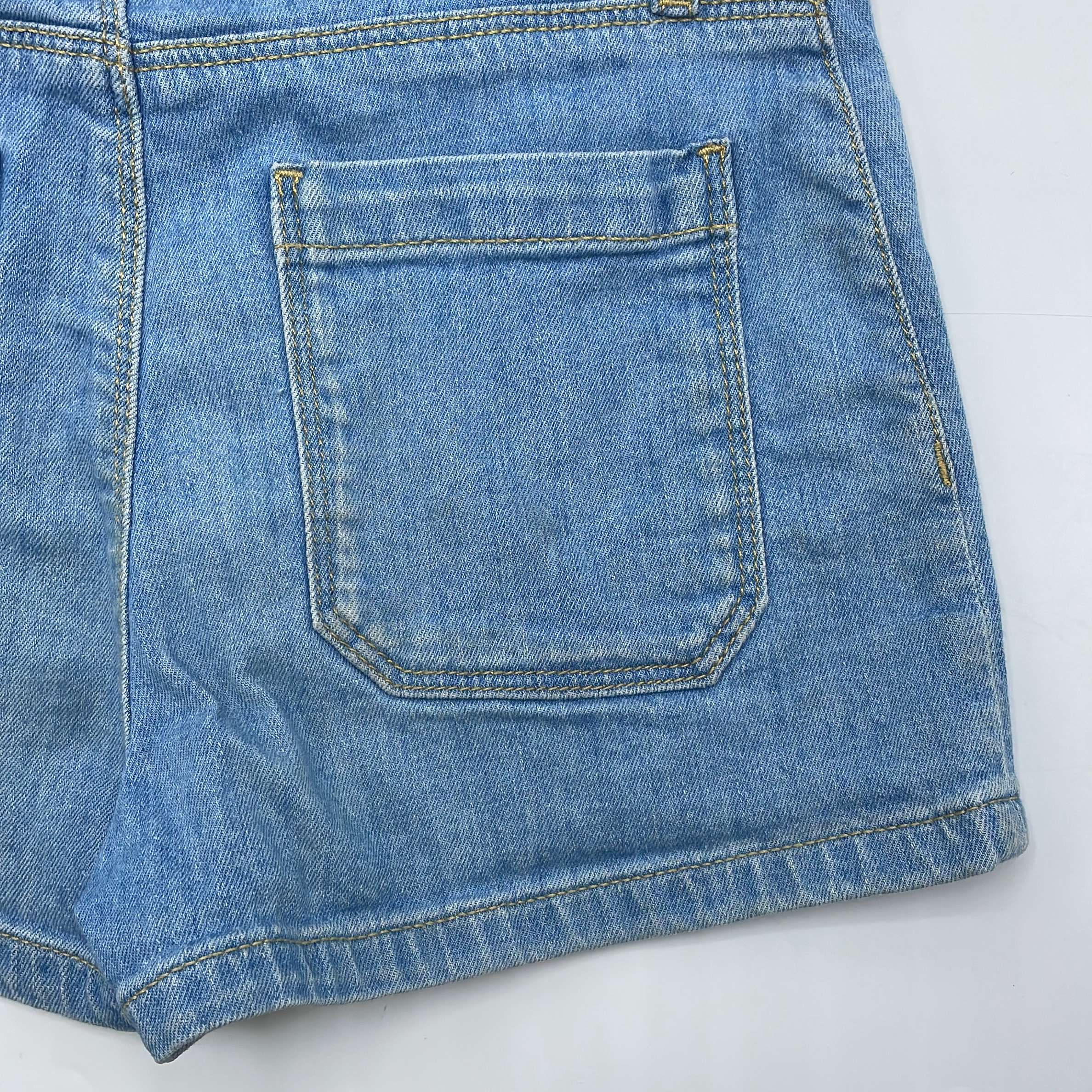 2-Short Bellerose 10 ans