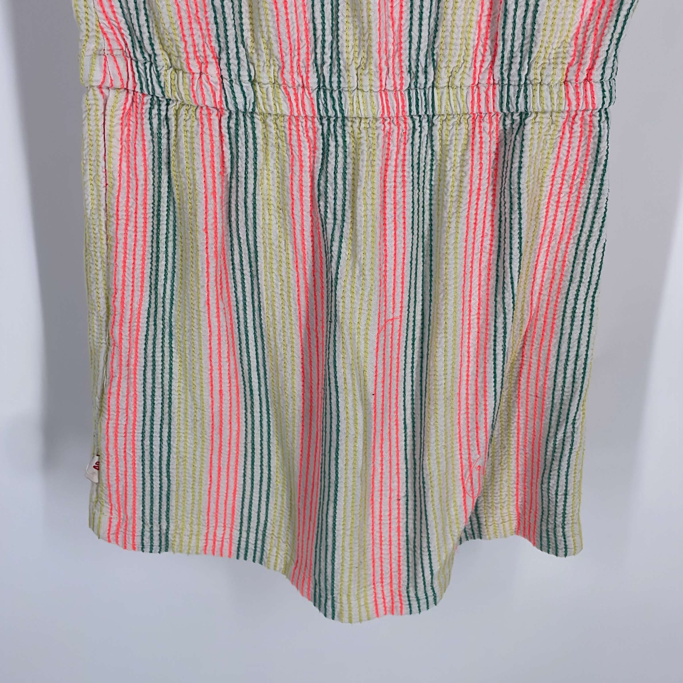 1-Robe American Outfitters 6 ans