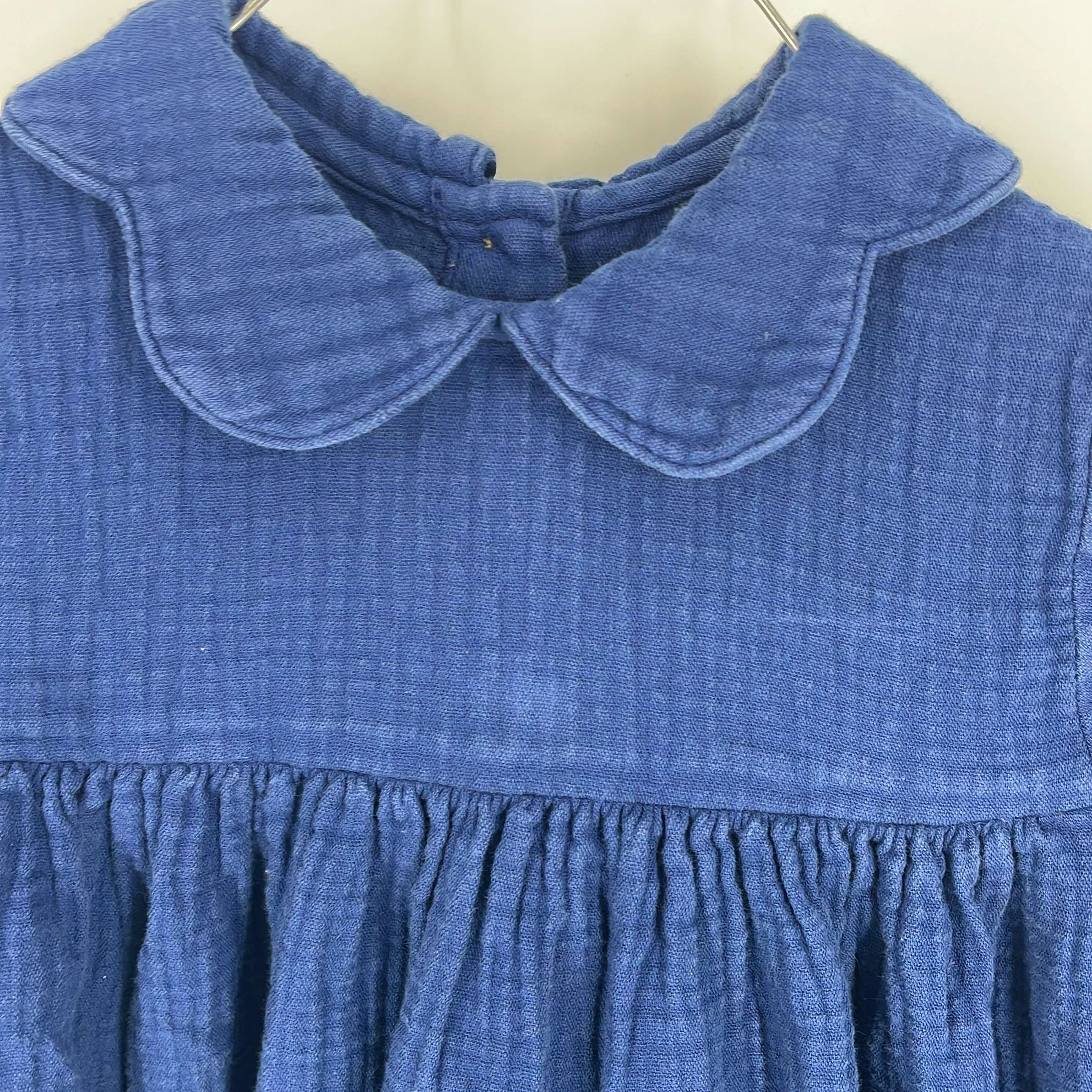 2-Robe Marque Inconnue 4 ans
