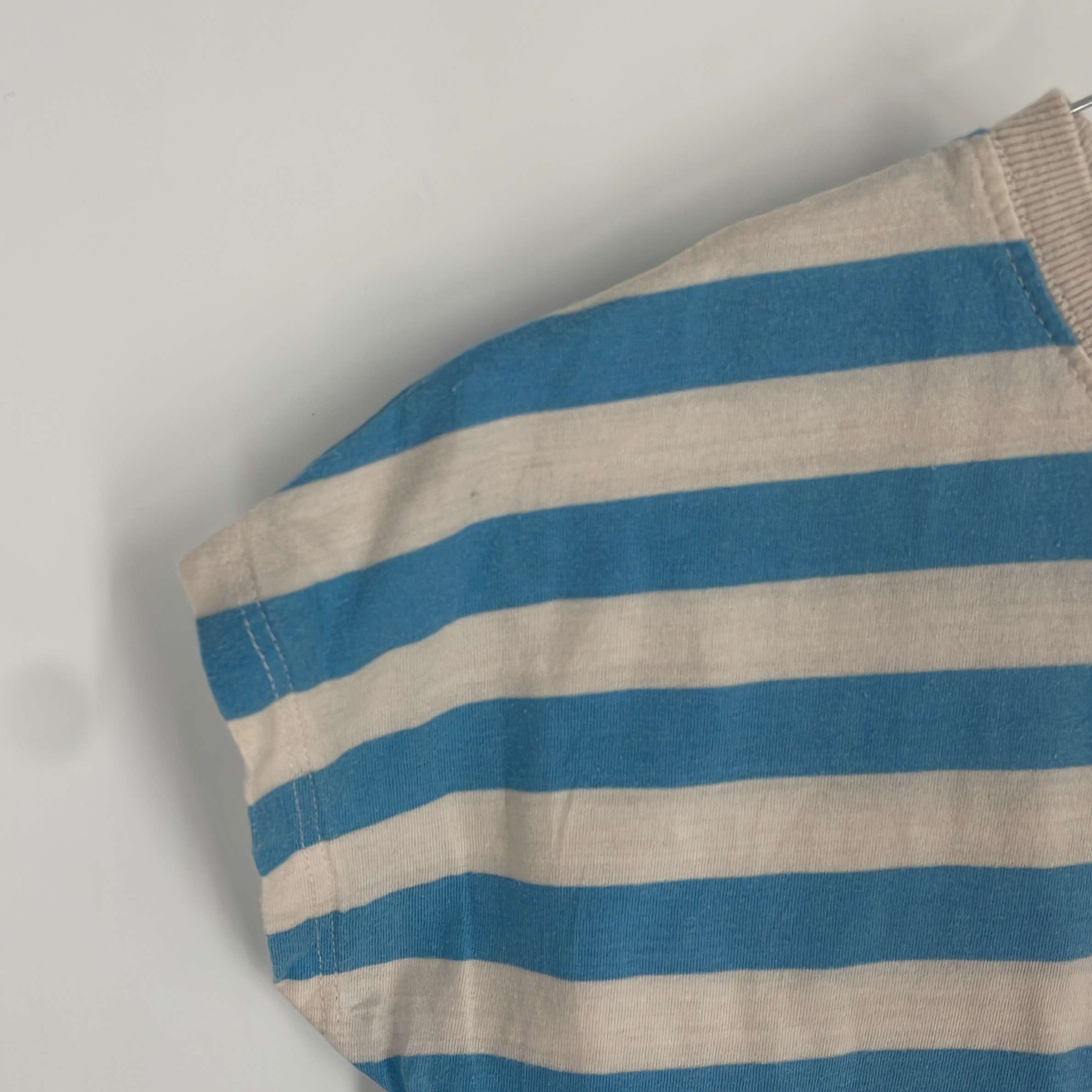 1-T-shirt manches courtes Zara Kids 6 ans