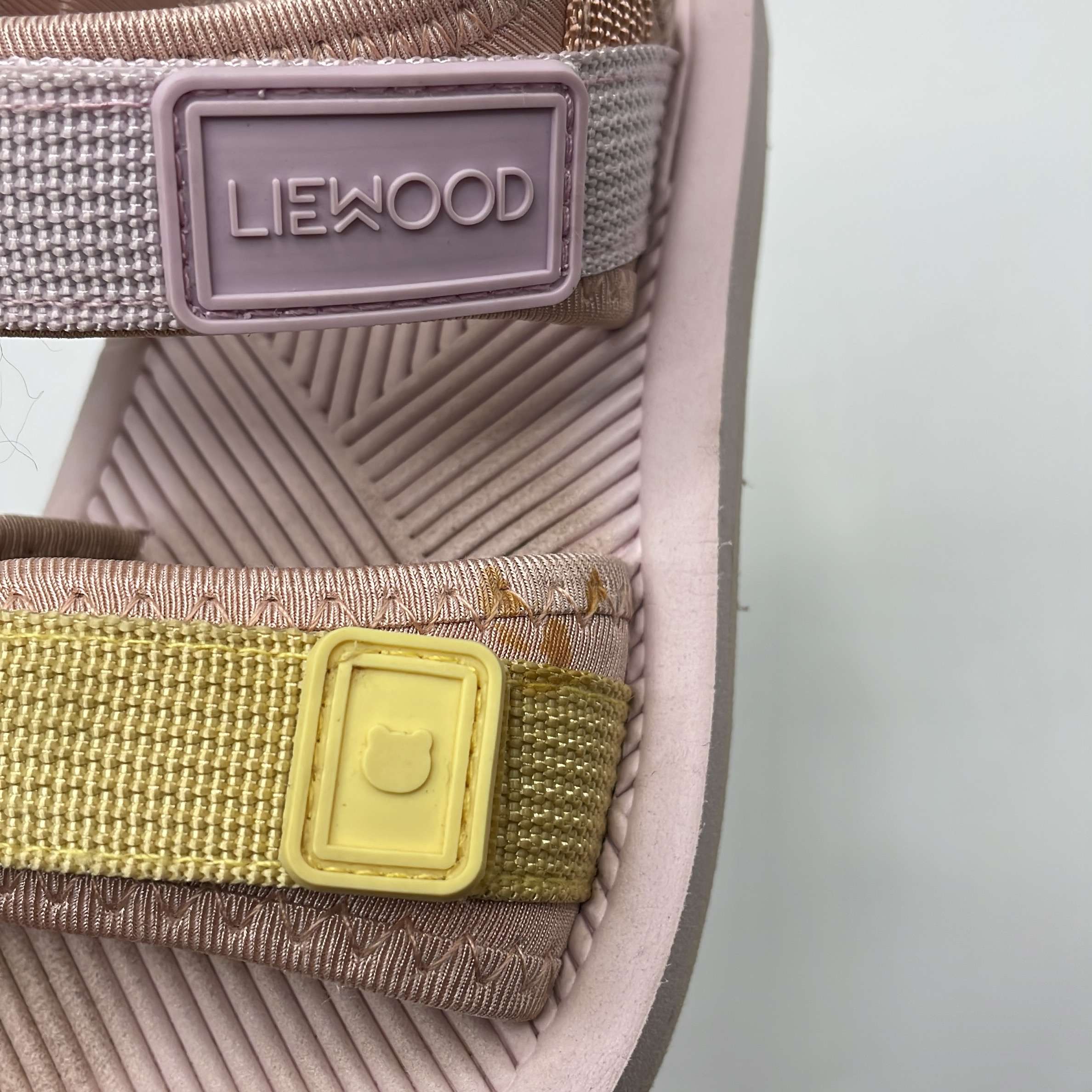 2-Chaussures Liewood Taille 26