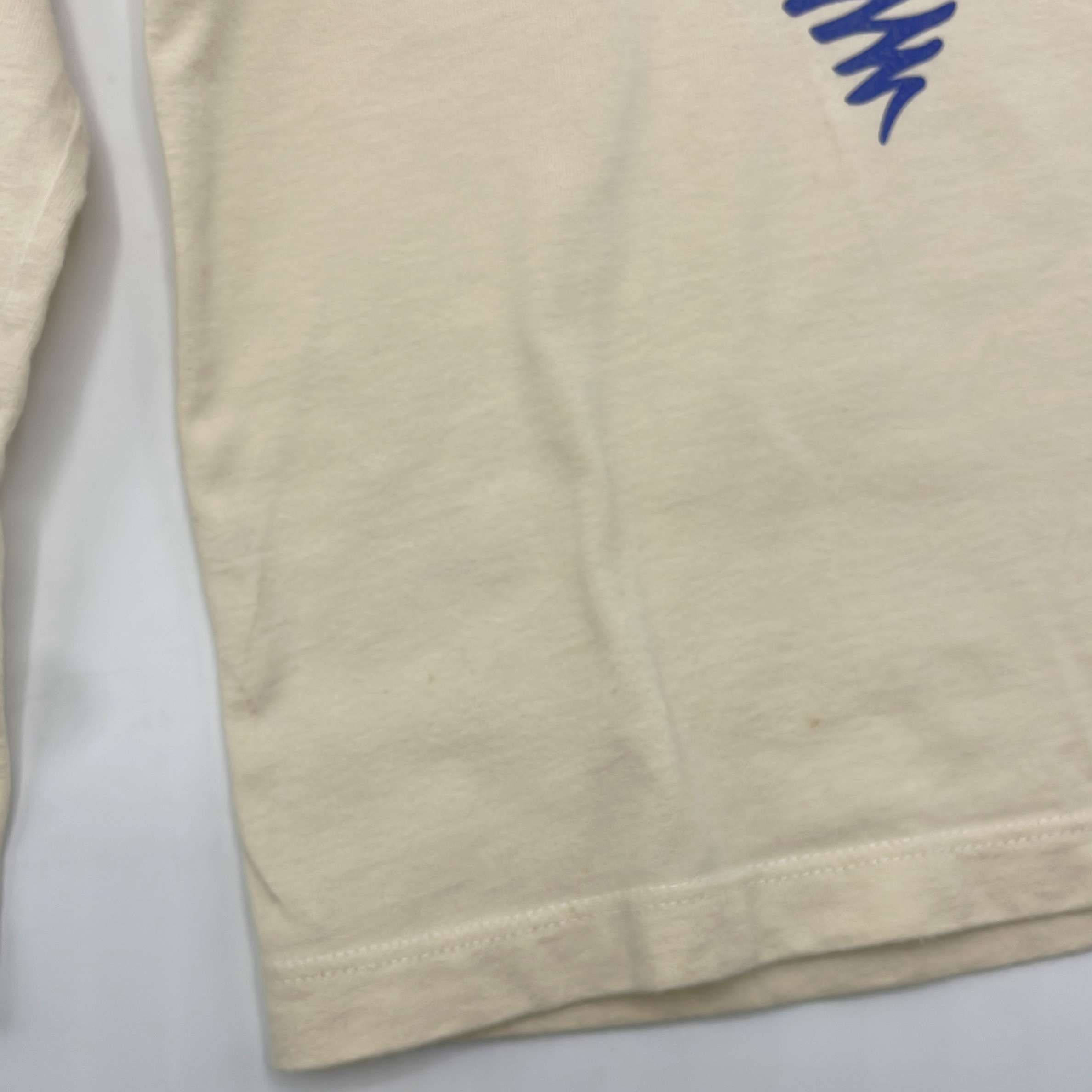 1-T-shirt manches longues Petit Bateau 6 ans