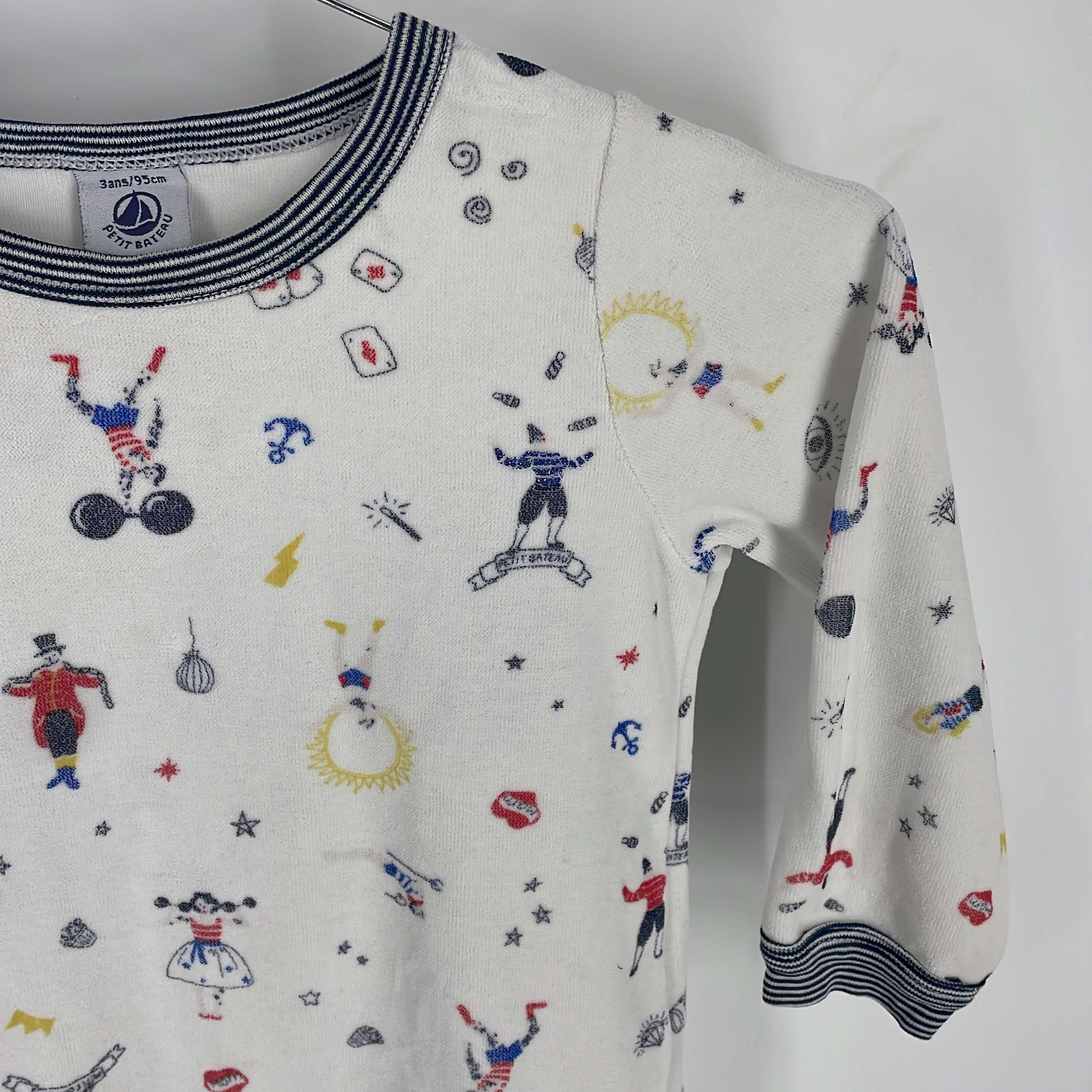 2-Ensemble Petit Bateau 3 ans