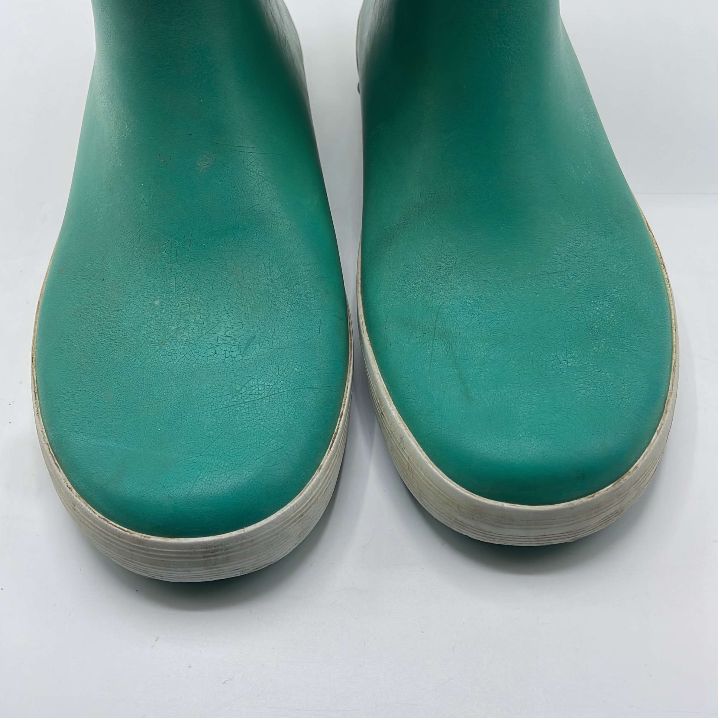 2-Chaussures Aigle Taille 36
