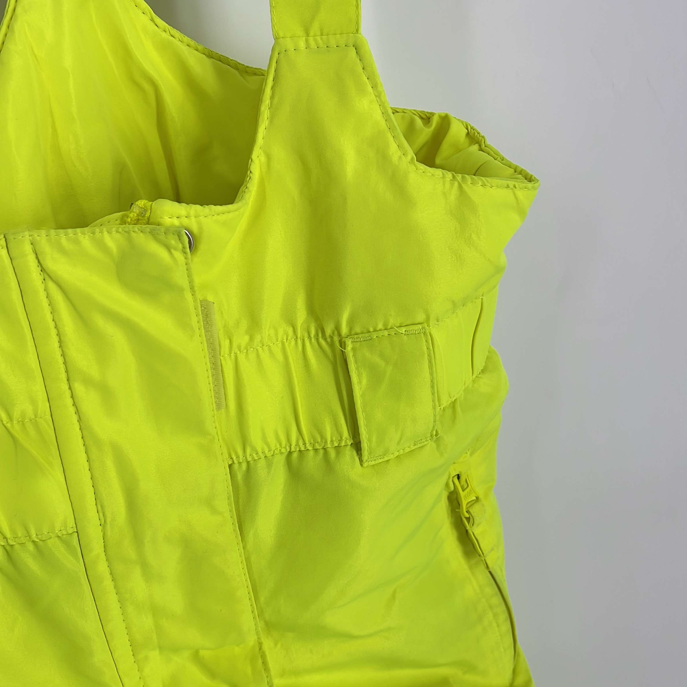 2-Veste/combinaison de ski  Marque Inconnue 8 ans