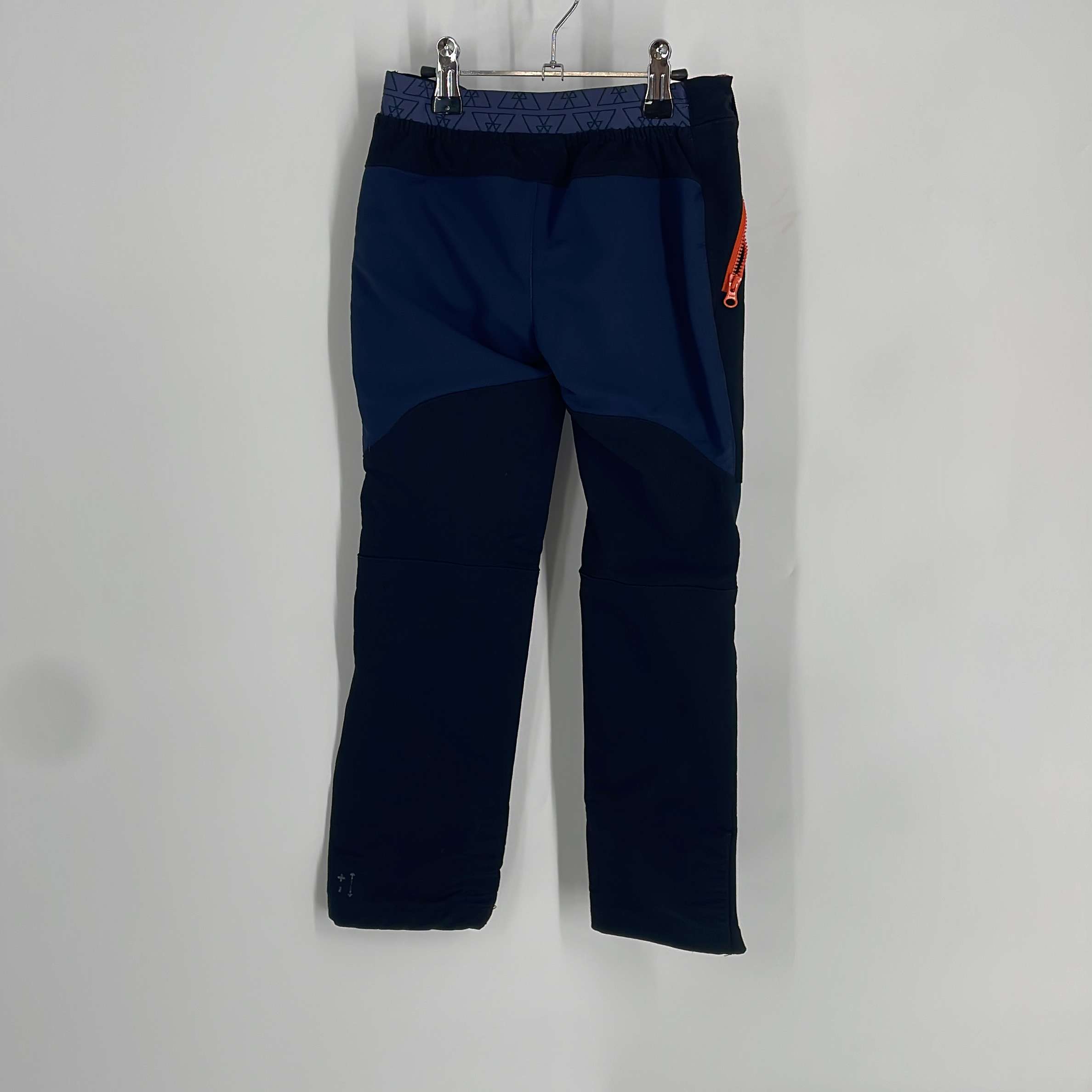 1-Pantalon Décathlon 5-6 Ans