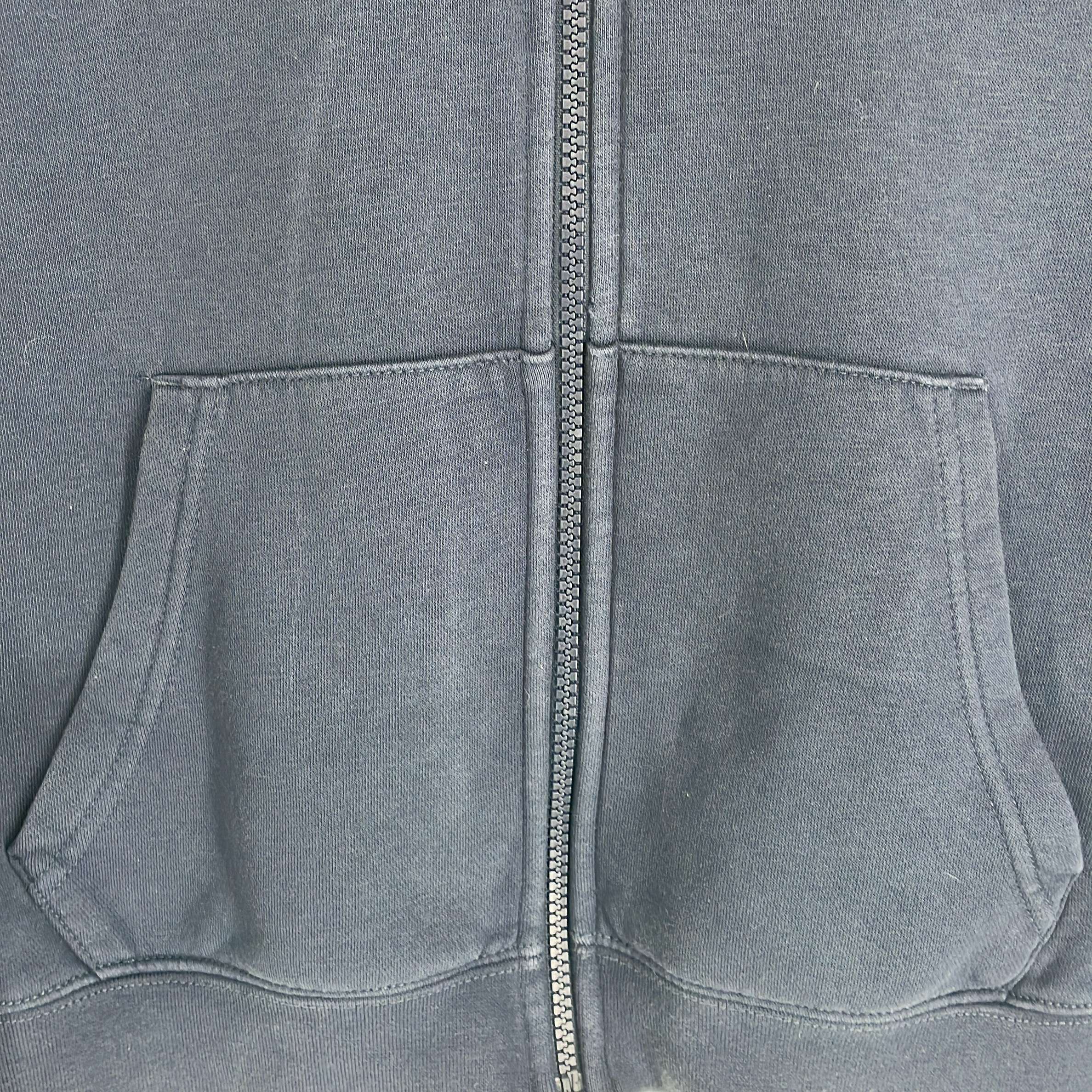 1-Sweat Nike 8-9 Ans