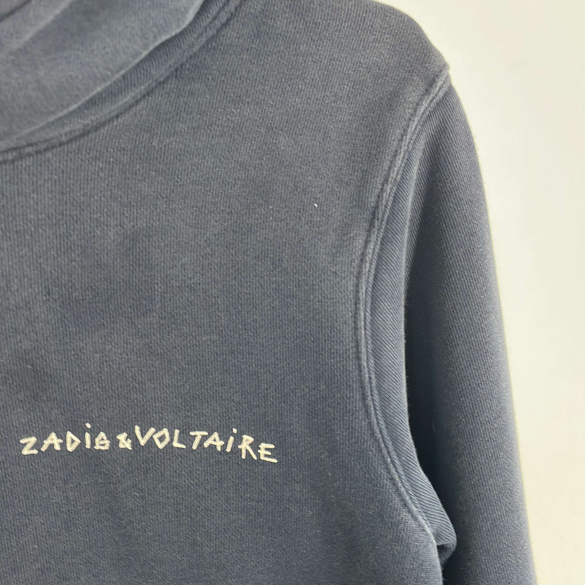 2-Sweat Marque Inconnue 6 ans