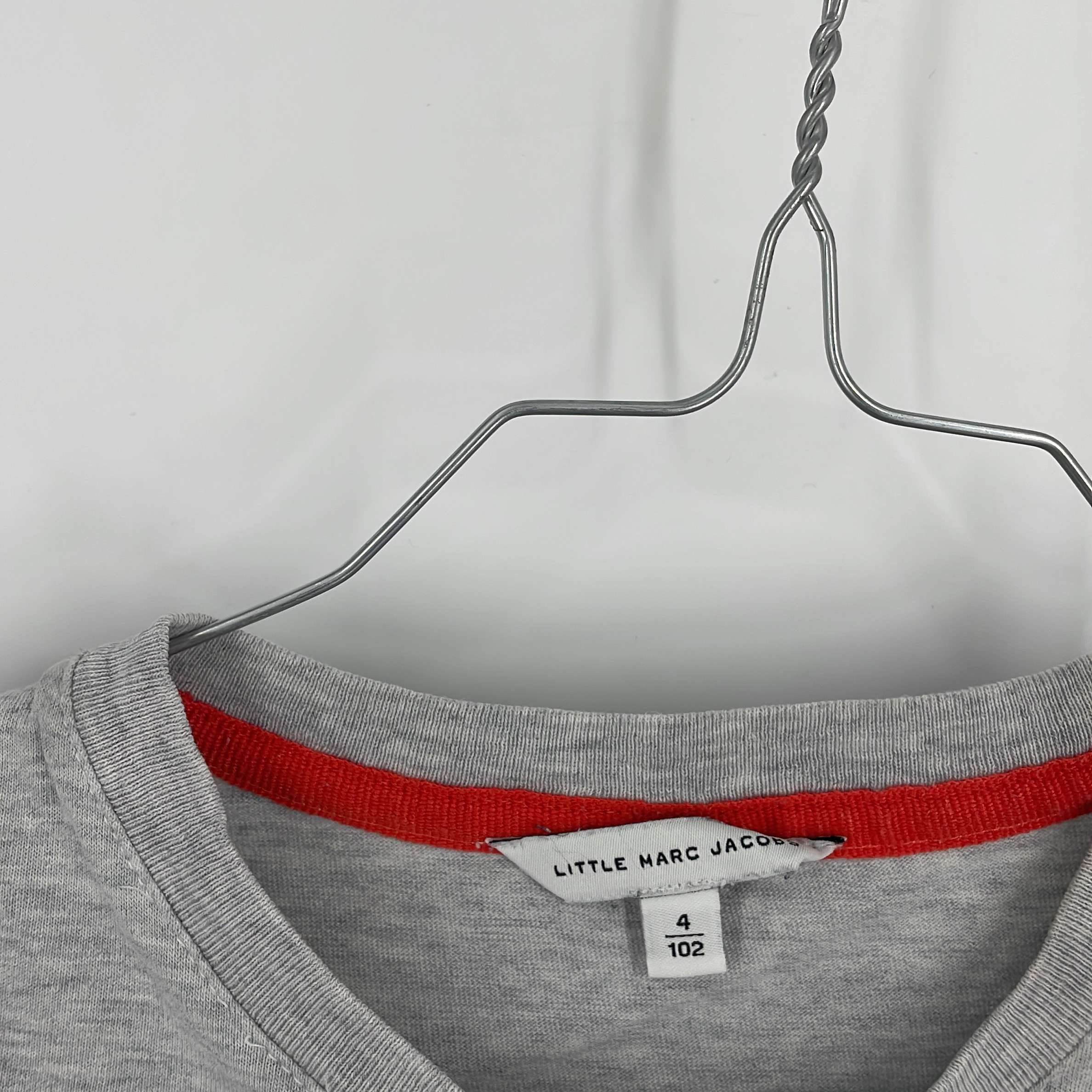 1-T-shirt manches courtes Marc Jacob 4 ans