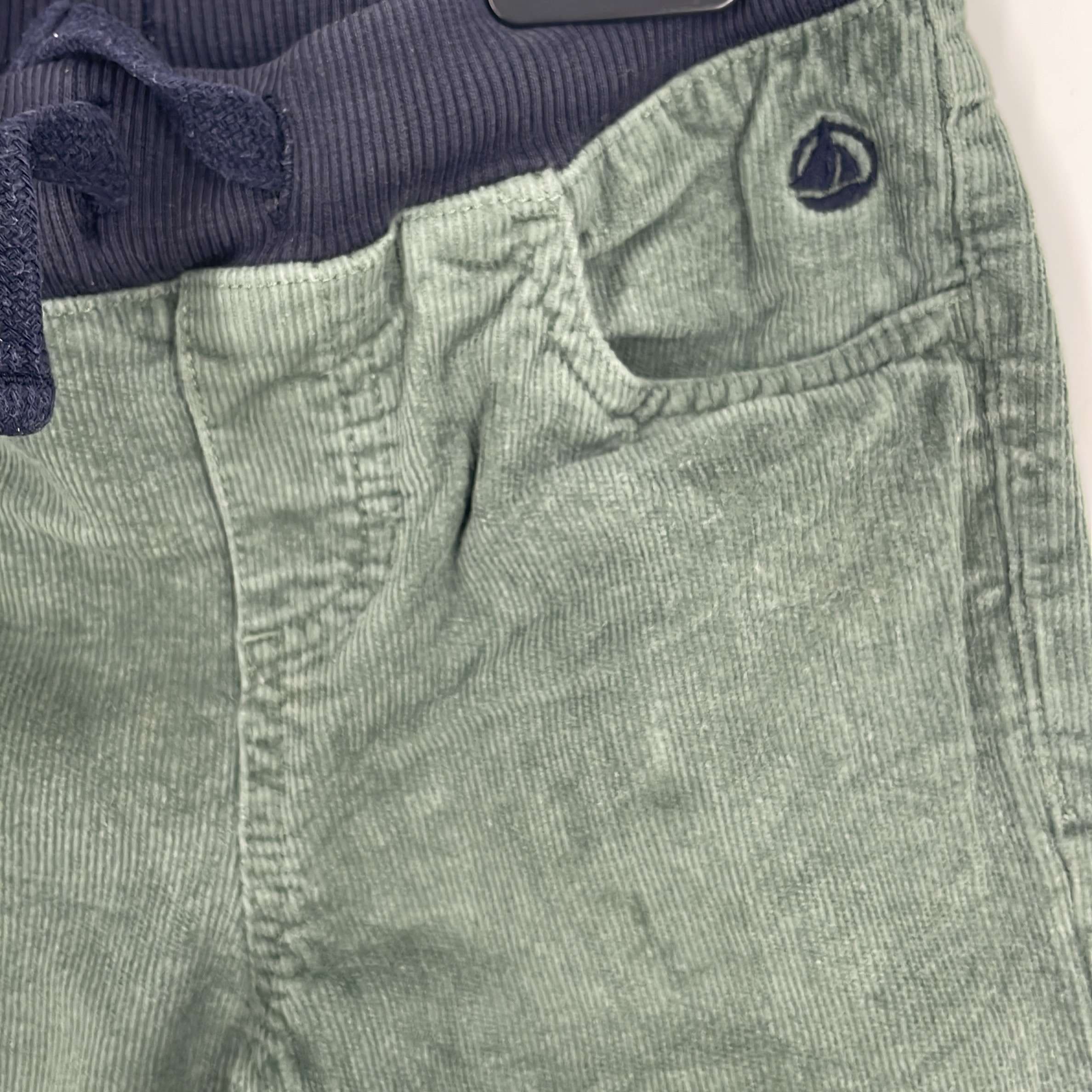 2-Pantalon Petit Bateau 5 ans
