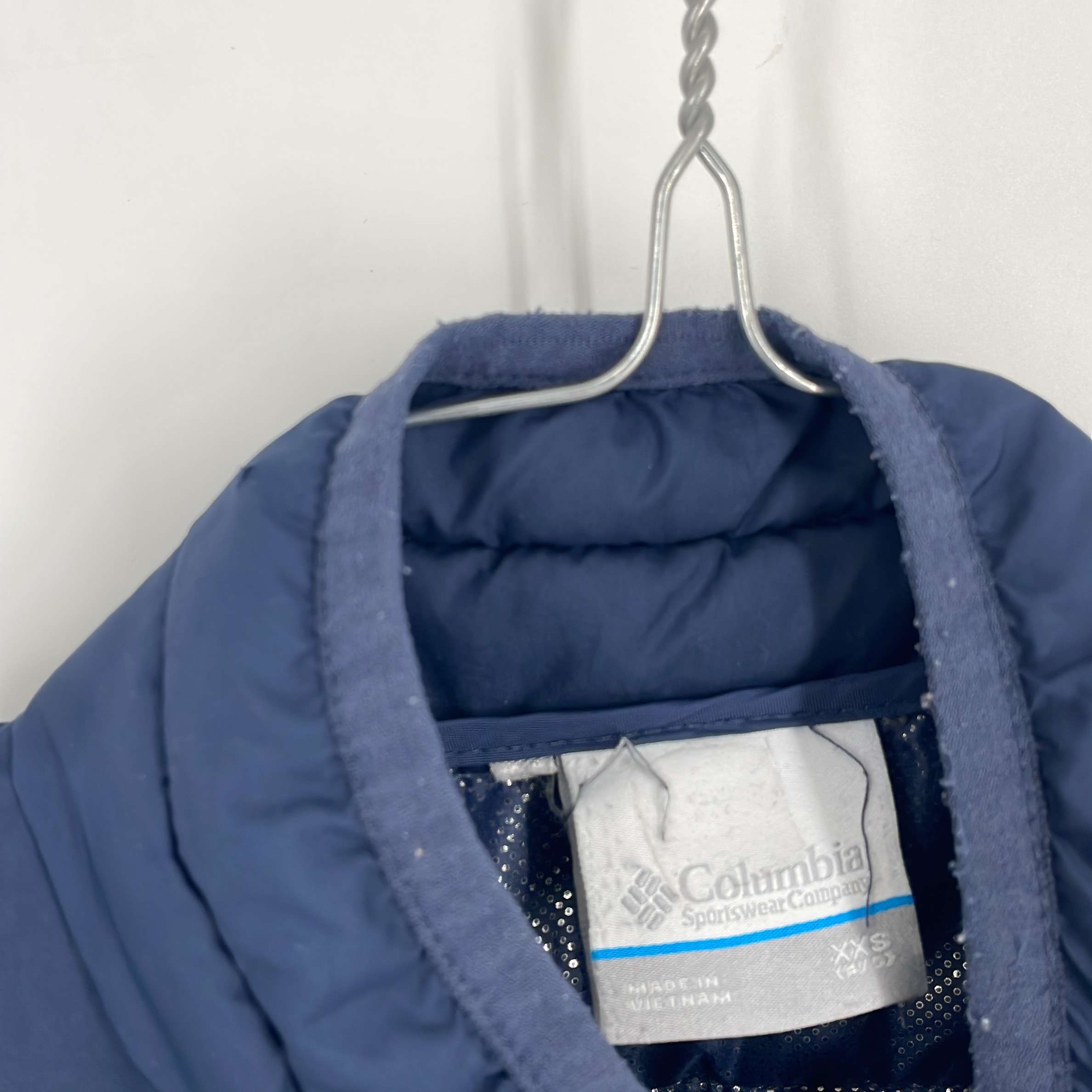 1-Veste/manteau Marque Inconnue 4-5 Ans