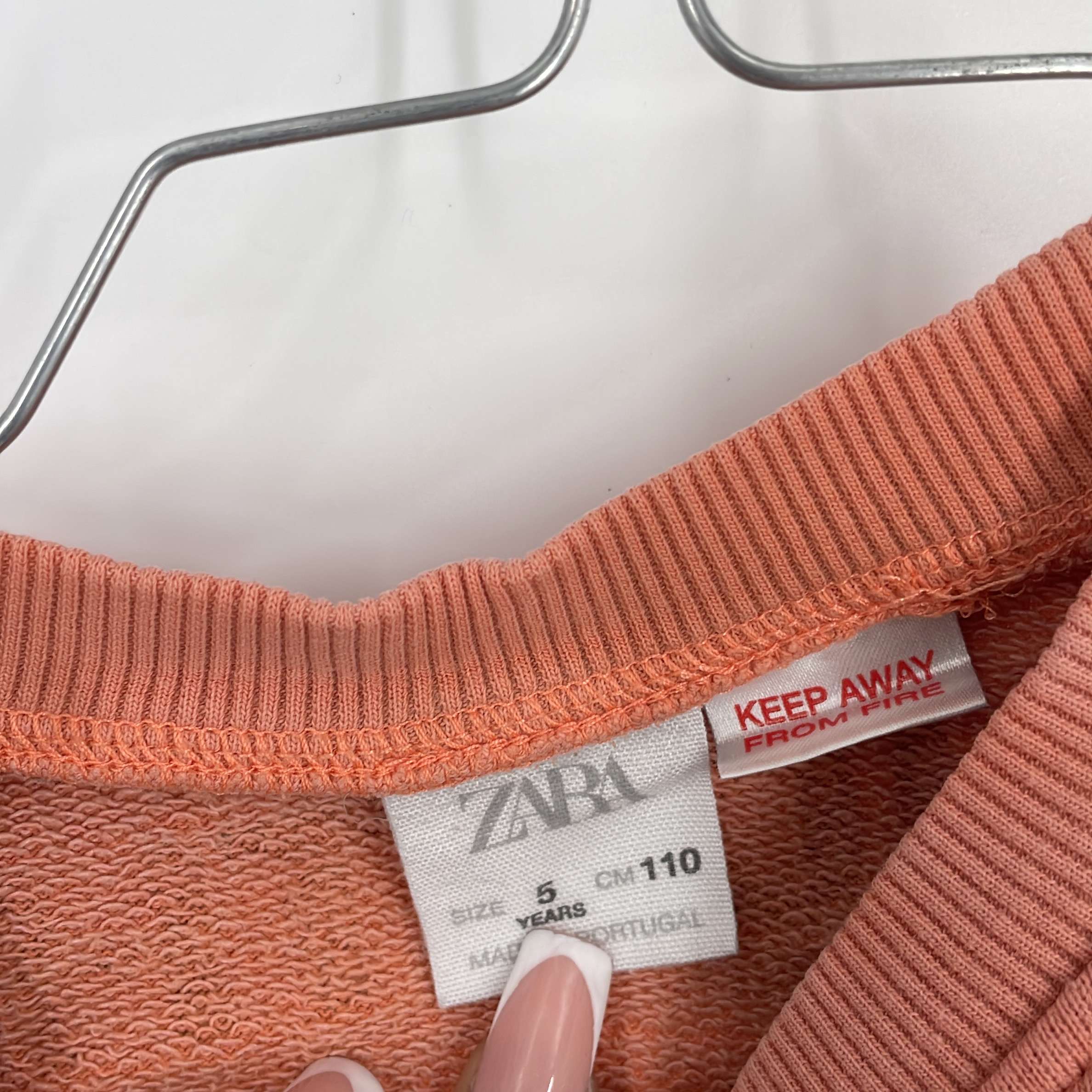 1-Sweat Zara Kids 5 ans