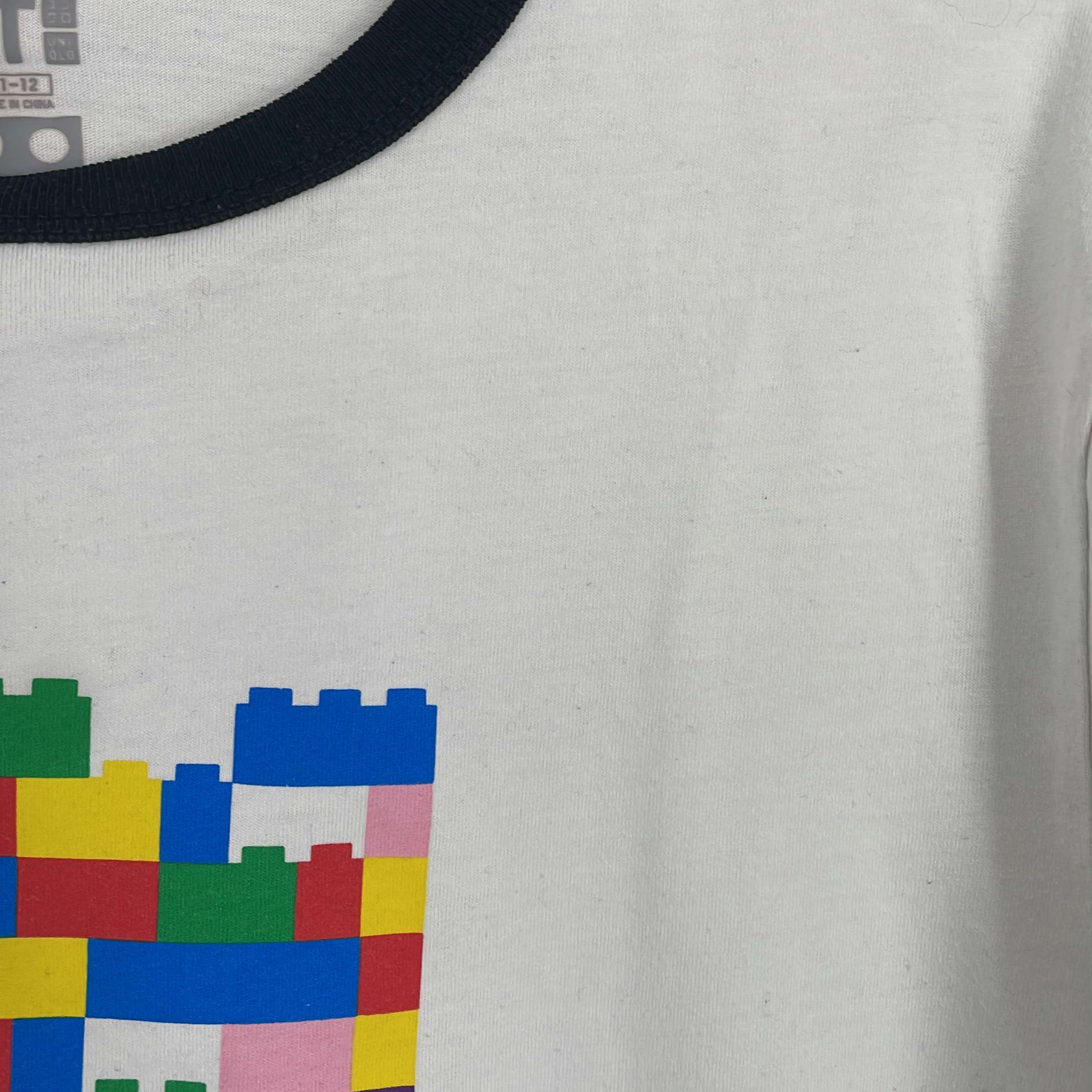2-T-shirt manches courtes Uniqlo 11-12 Ans