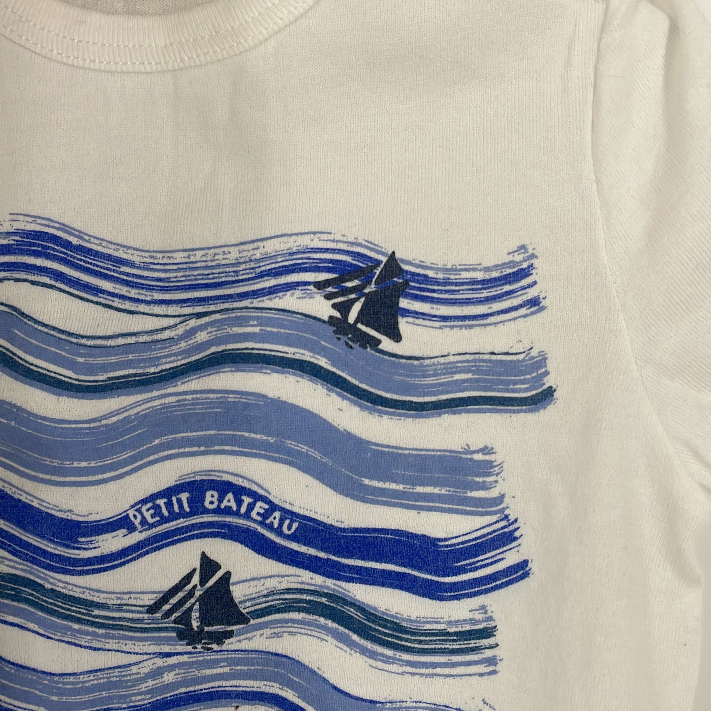 2-T-shirt manches courtes Petit Bateau 18 mois