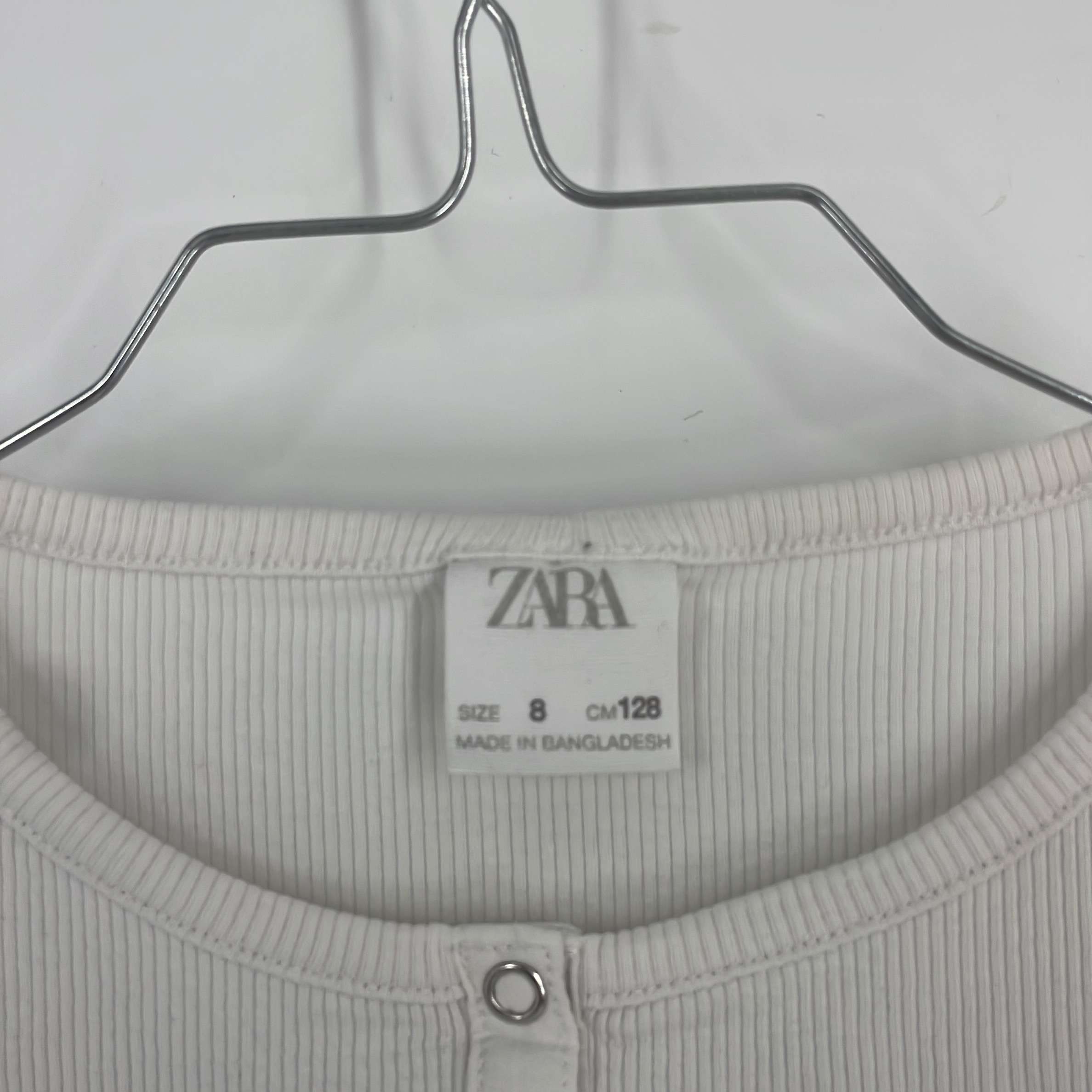 1-T-shirt manches longues Zara Kids 8 ans
