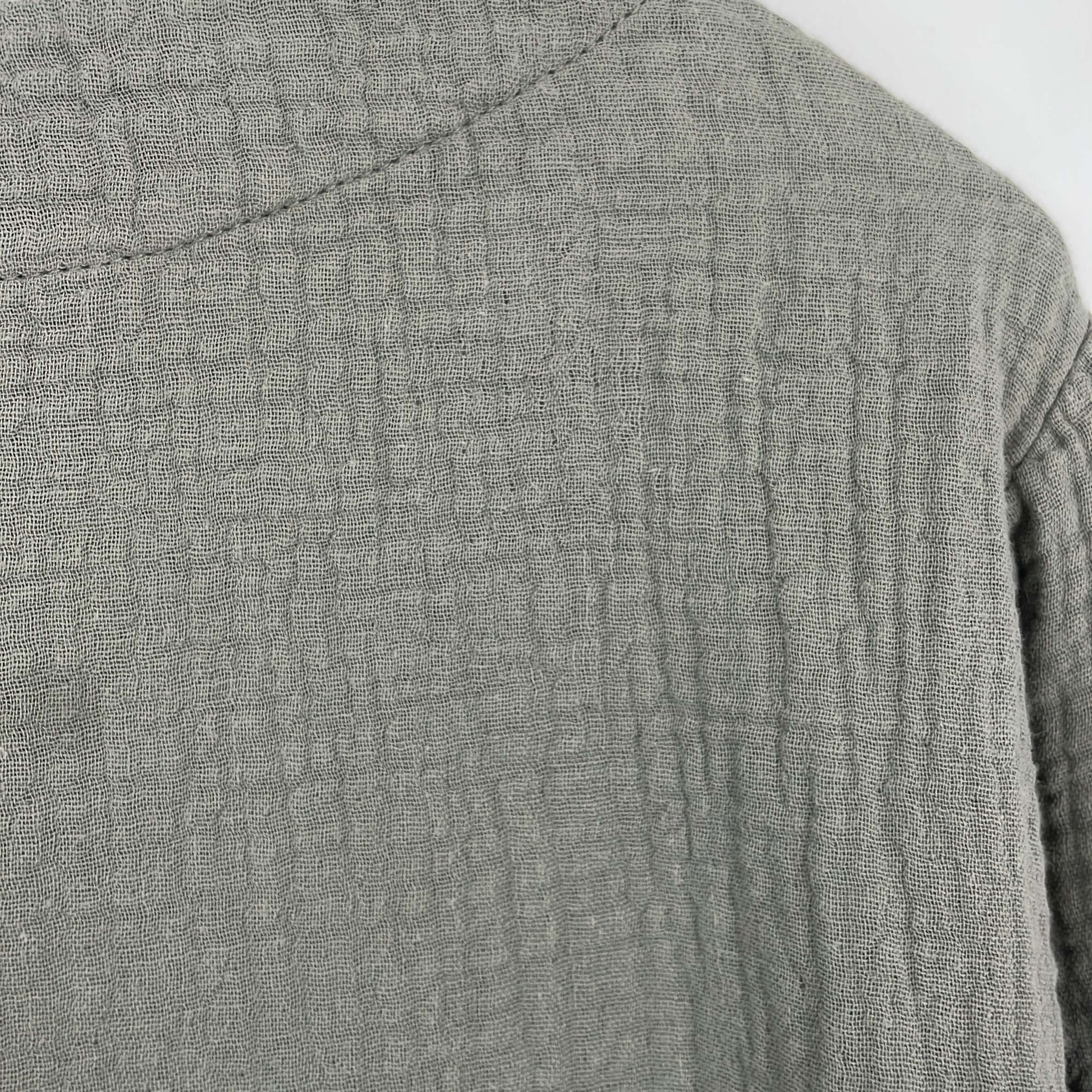 2-T-shirt manches longues Marque Inconnue 6 ans